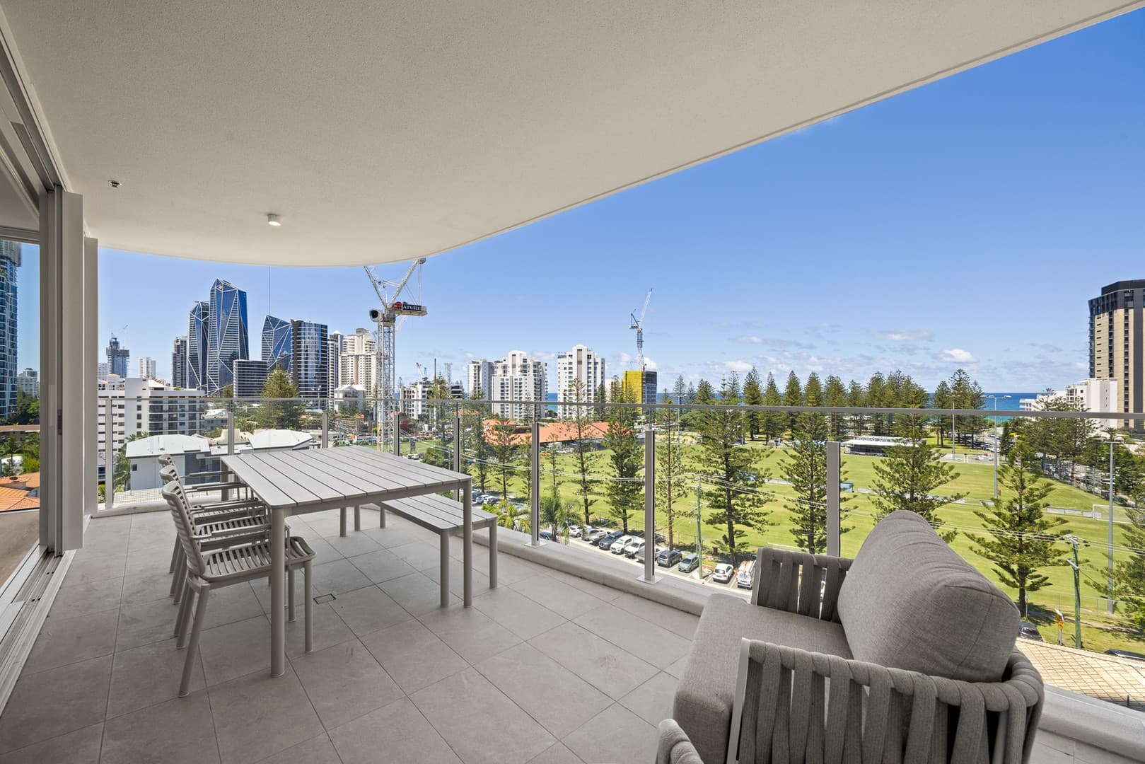 602/4 Rosewood Avenue, Broadbeach, Broadbeach sold property photo