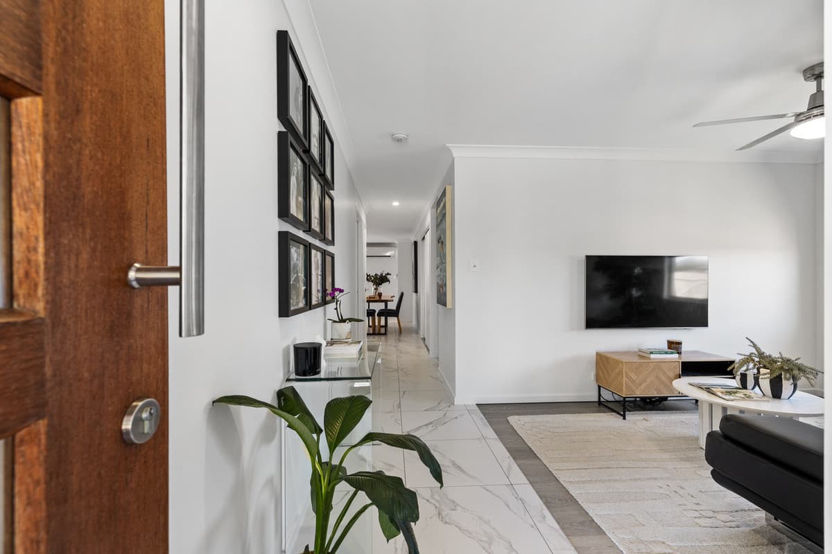 10 Leven Street, Thornlands, Thornlands — photo 1 of 5