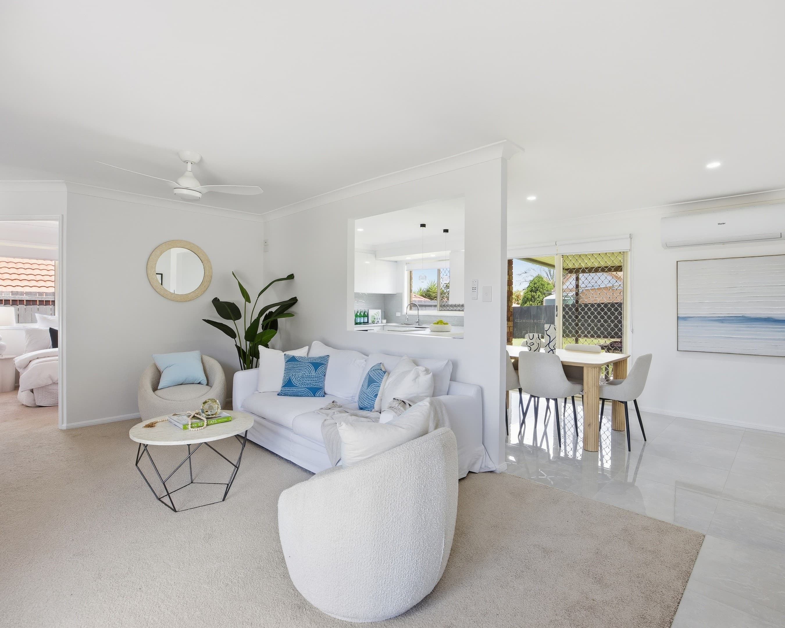8 Carnea Place, Regents Park - Image 1