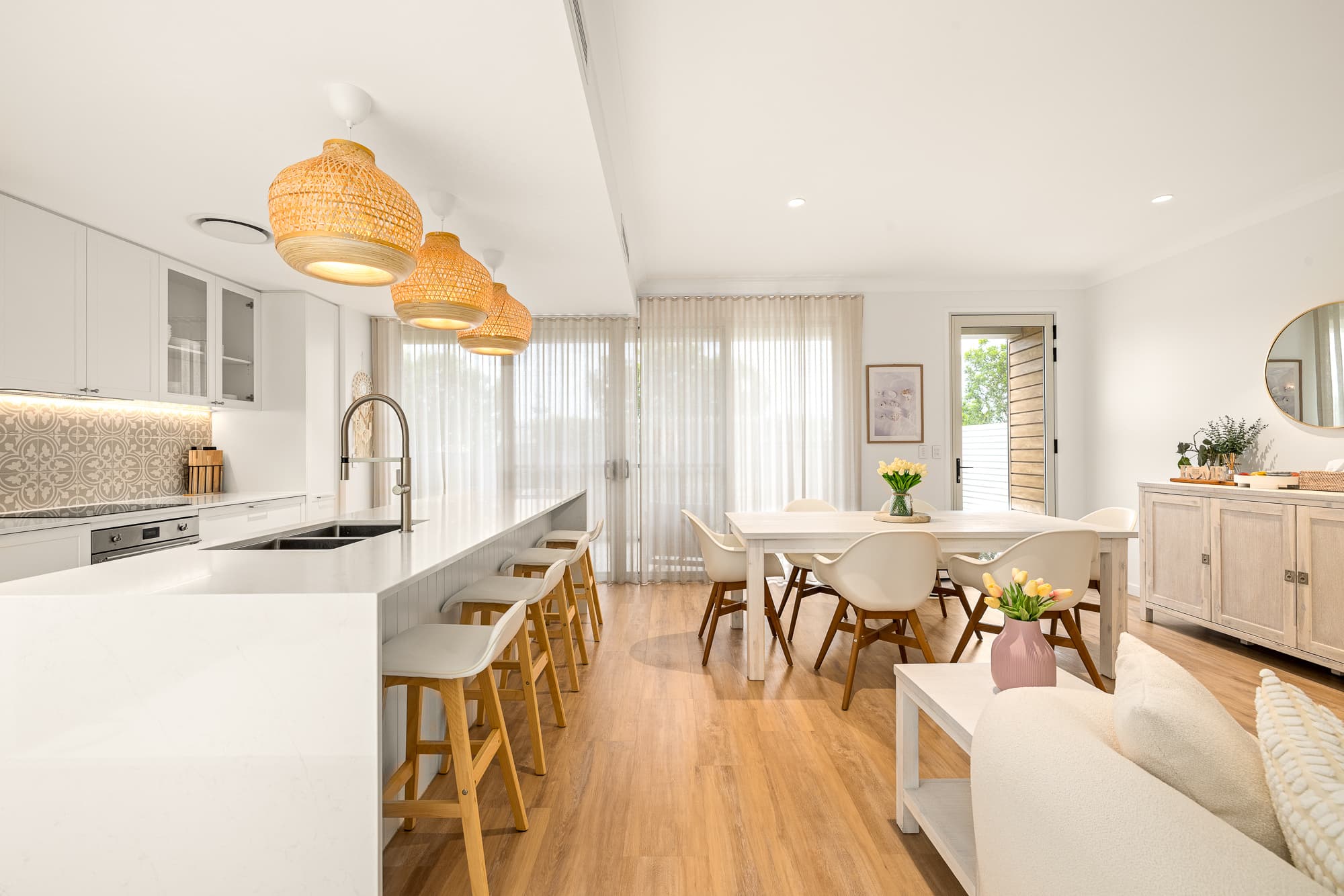 43 Somerton Drive, Maroochydore, Maroochydore — photo 1 of 5