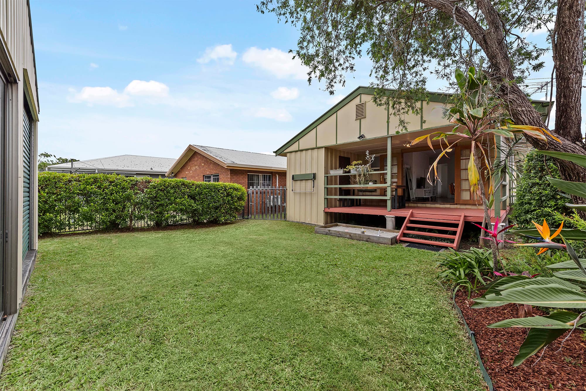 14A Clare Avenue, Wynnum West, Wynnum West — photo 1 of 6
