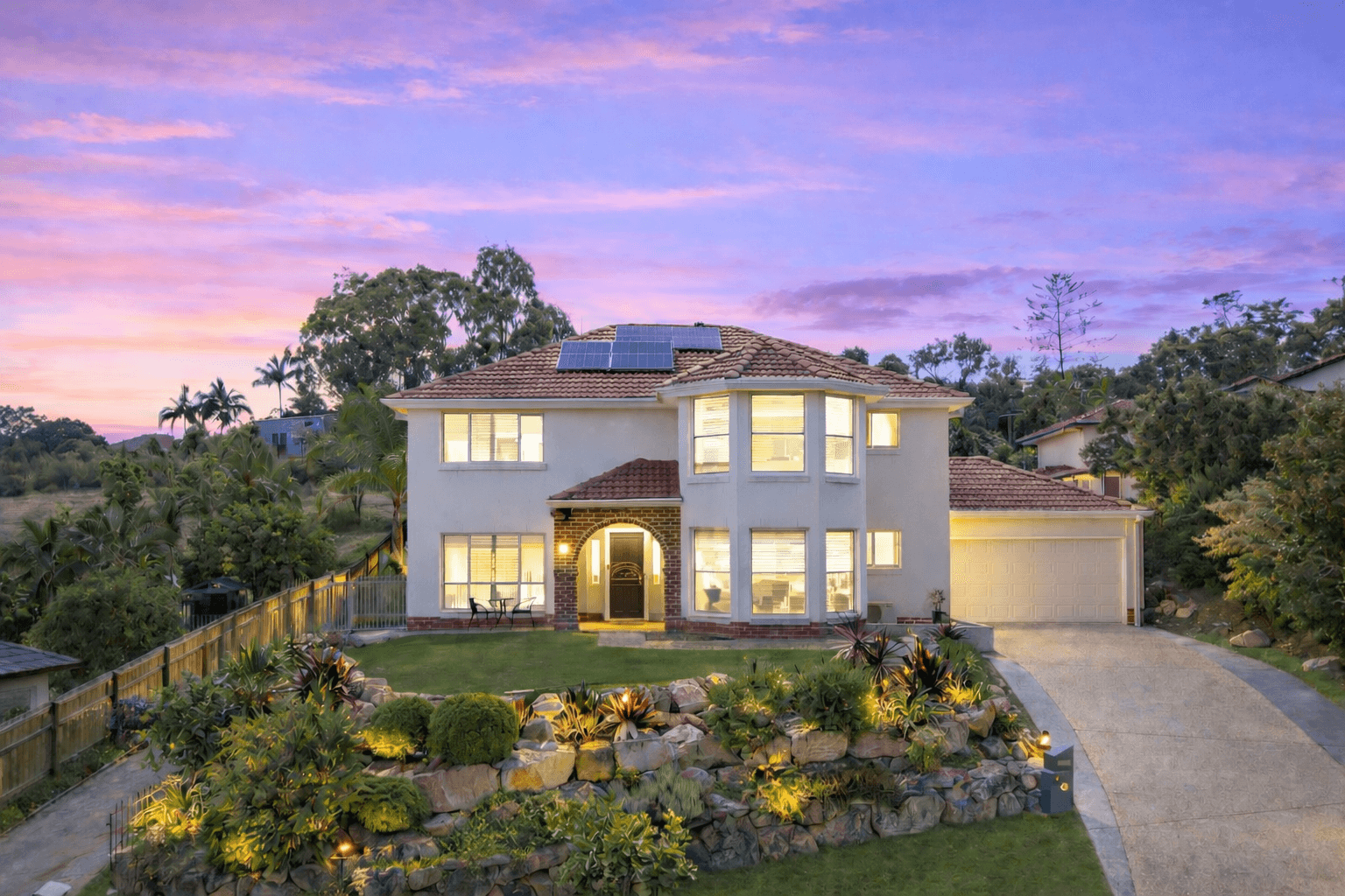 26 Shuttle Place, Bridgeman Downs, Bridgeman Downs — photo 1 of 5