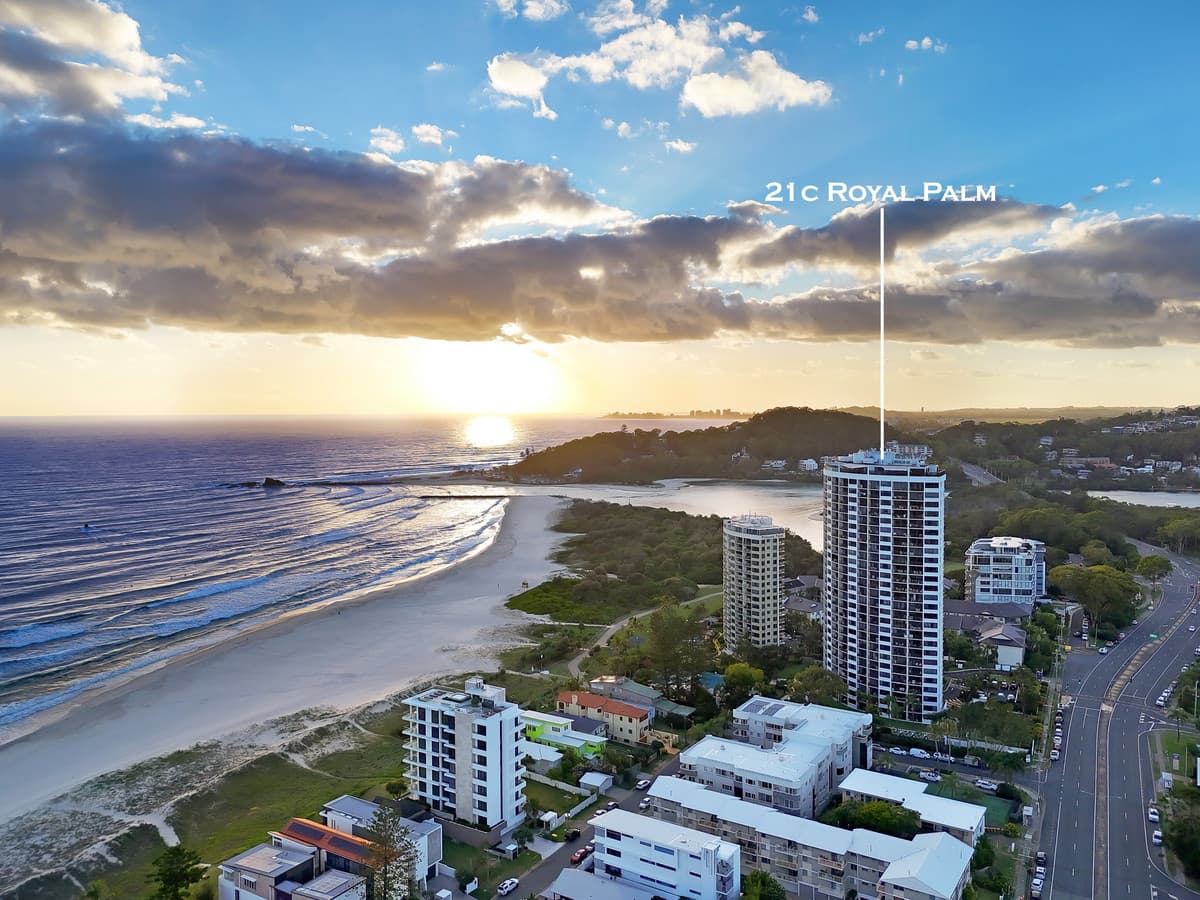 21C/973 Gold Coast Highway, Palm Beach, Palm Beach — photo 1 of 5