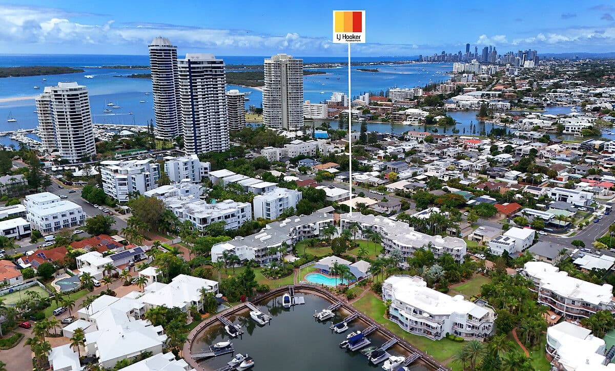 97/1 Lee Road, Runaway Bay - Image 1