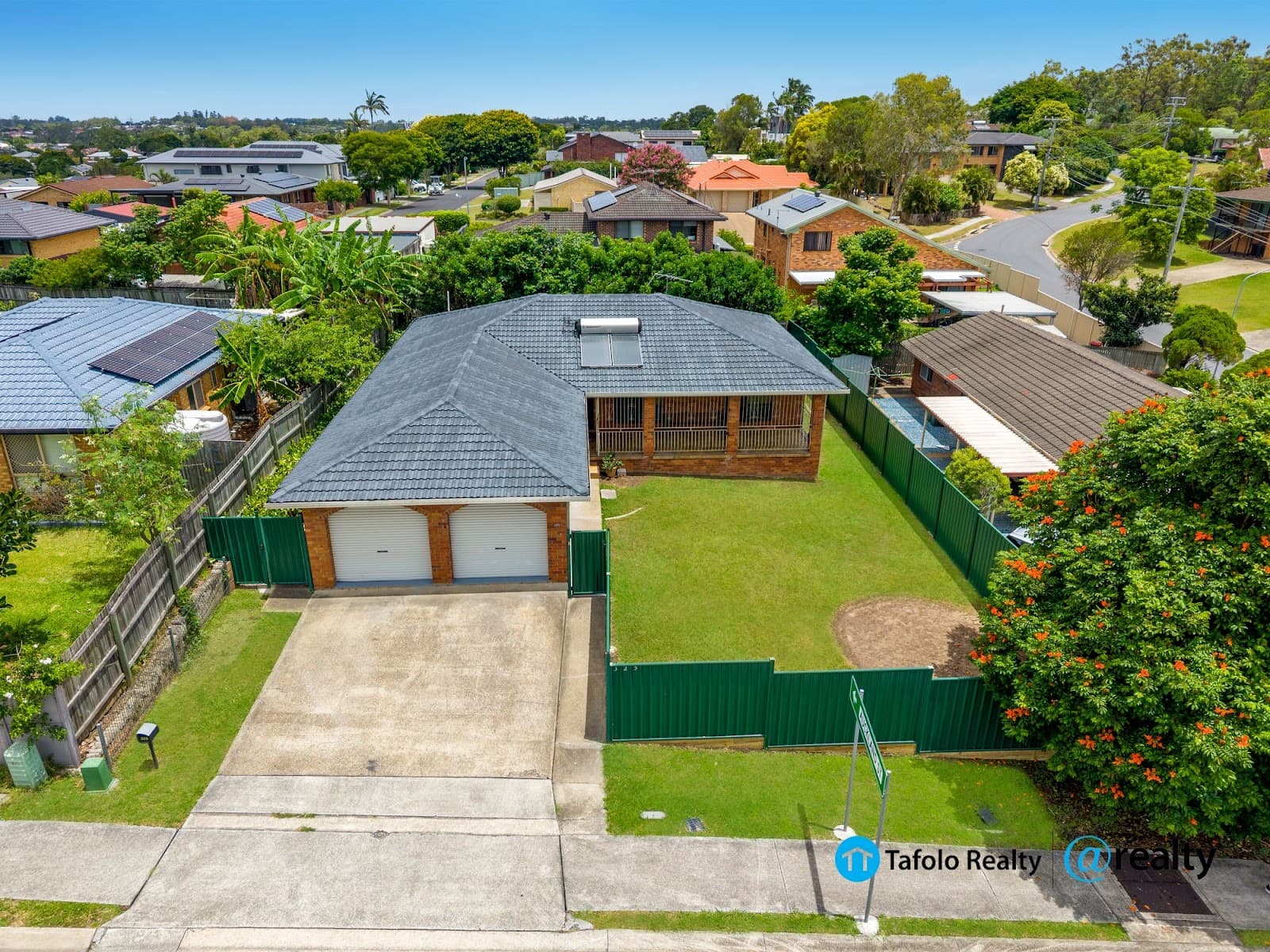 325 Mount Gravatt Capalaba Road, Wishart — photo 1 of 5