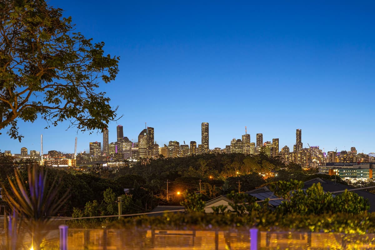 25 Denham Terrace, Tarragindi - Image 1