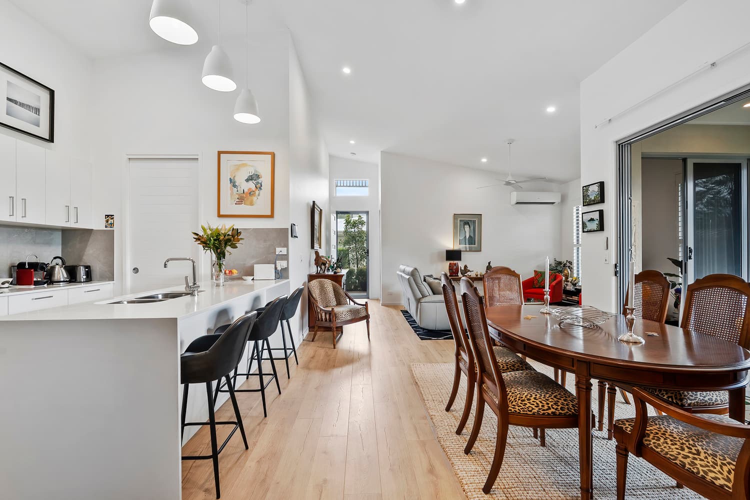 191/25 Owen Creek Road, Forest Glen — photo 1 of 5