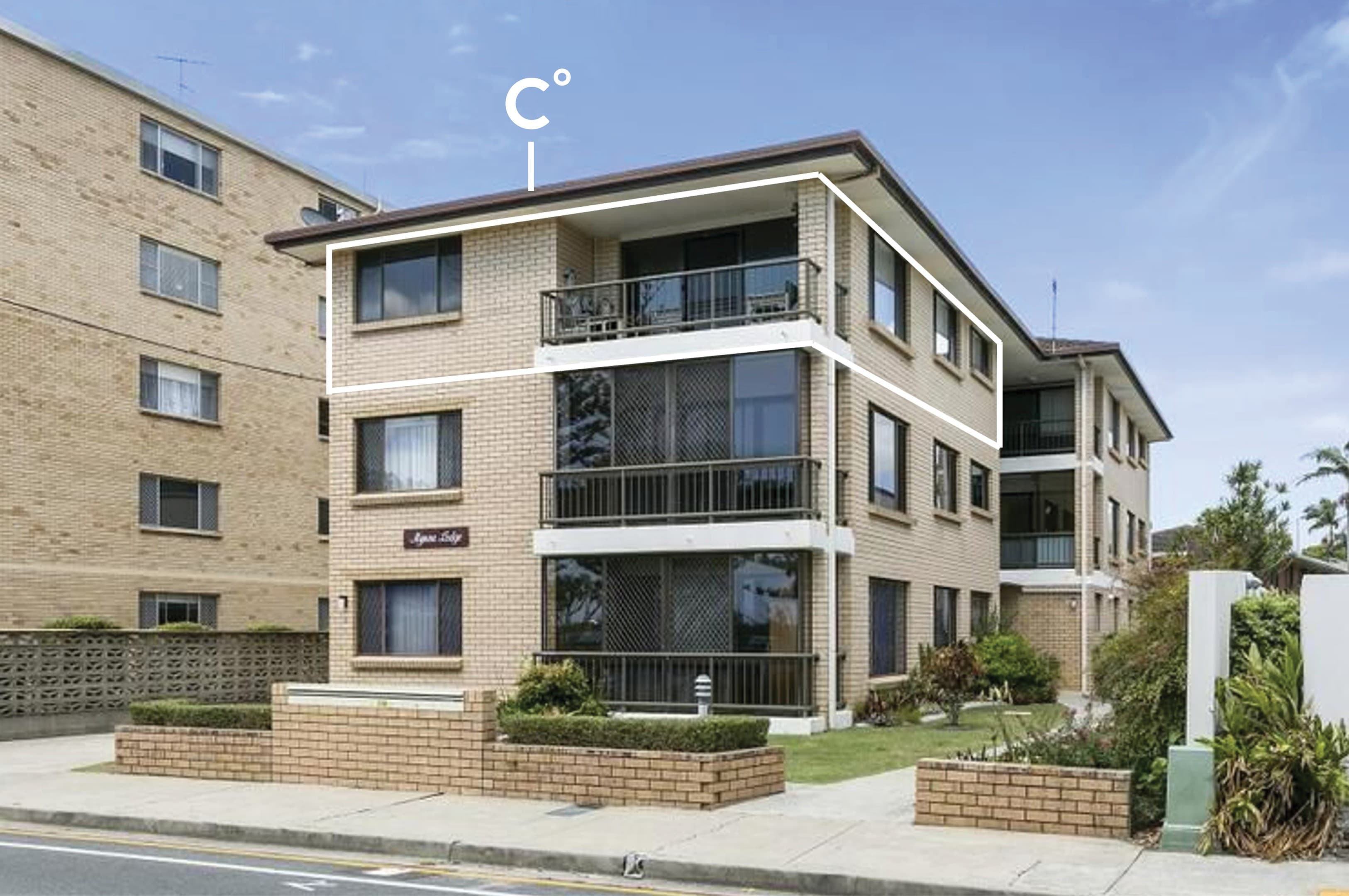 4/228 Marine Parade, Labrador - Image 1