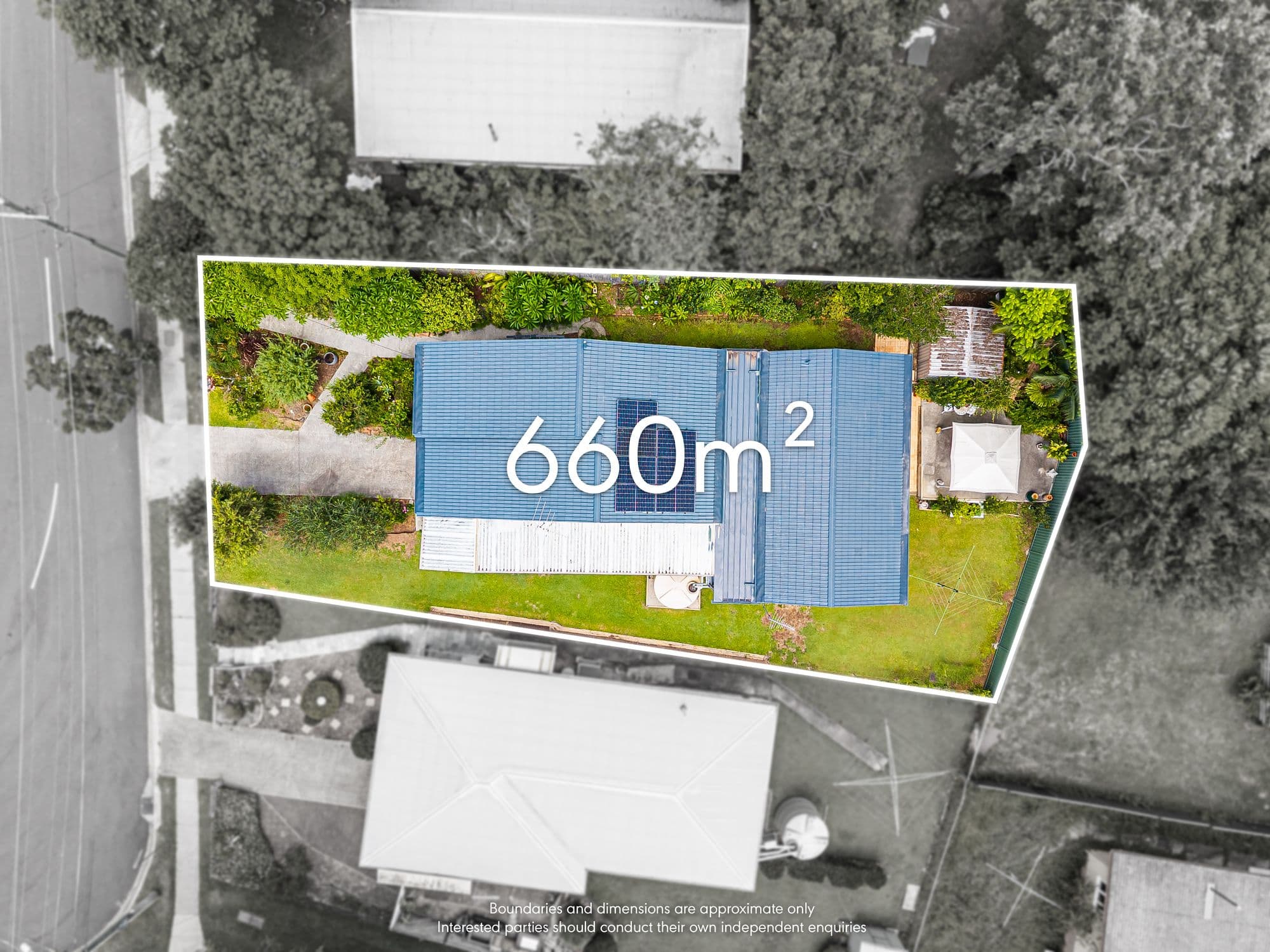 26 Lowanna Street, Kenmore - Image 1