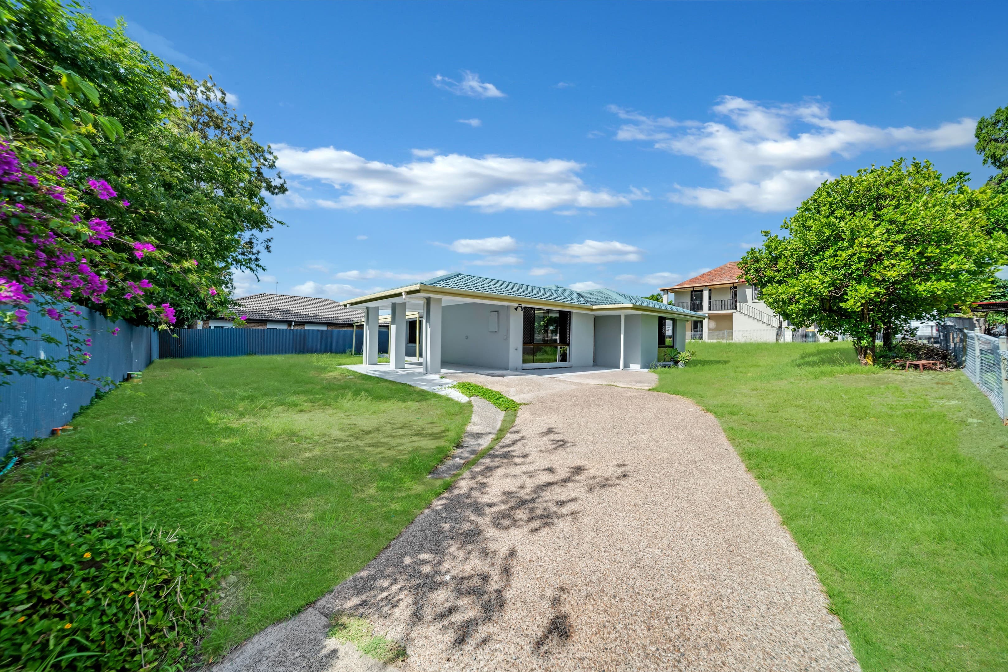 15 Himalaya Street, Darra, Darra — photo 1 of 5