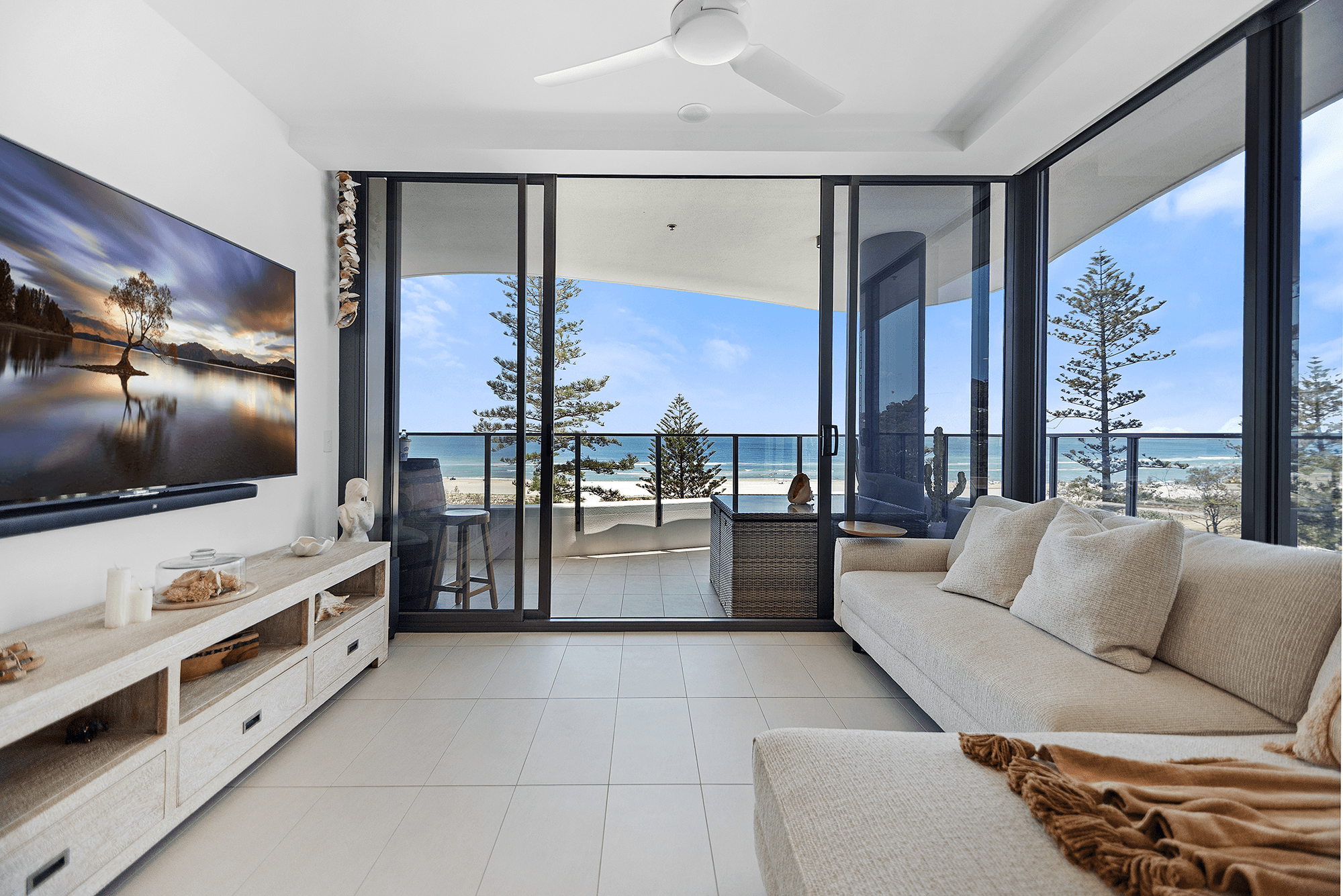 602/1 Lord Street, Coolangatta, Coolangatta — photo 1 of 5