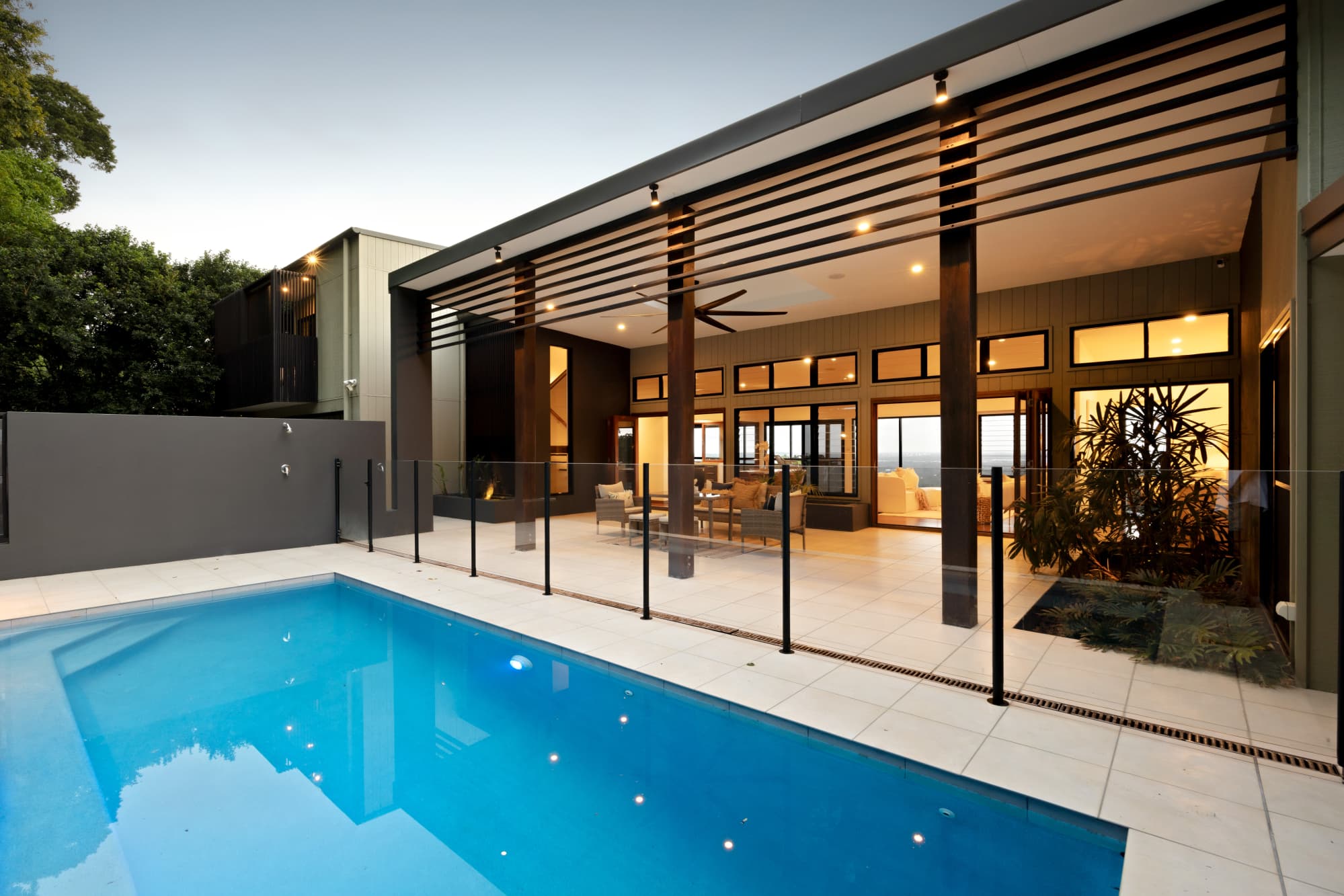 6 Village Place, Buderim, Buderim — photo 1 of 5