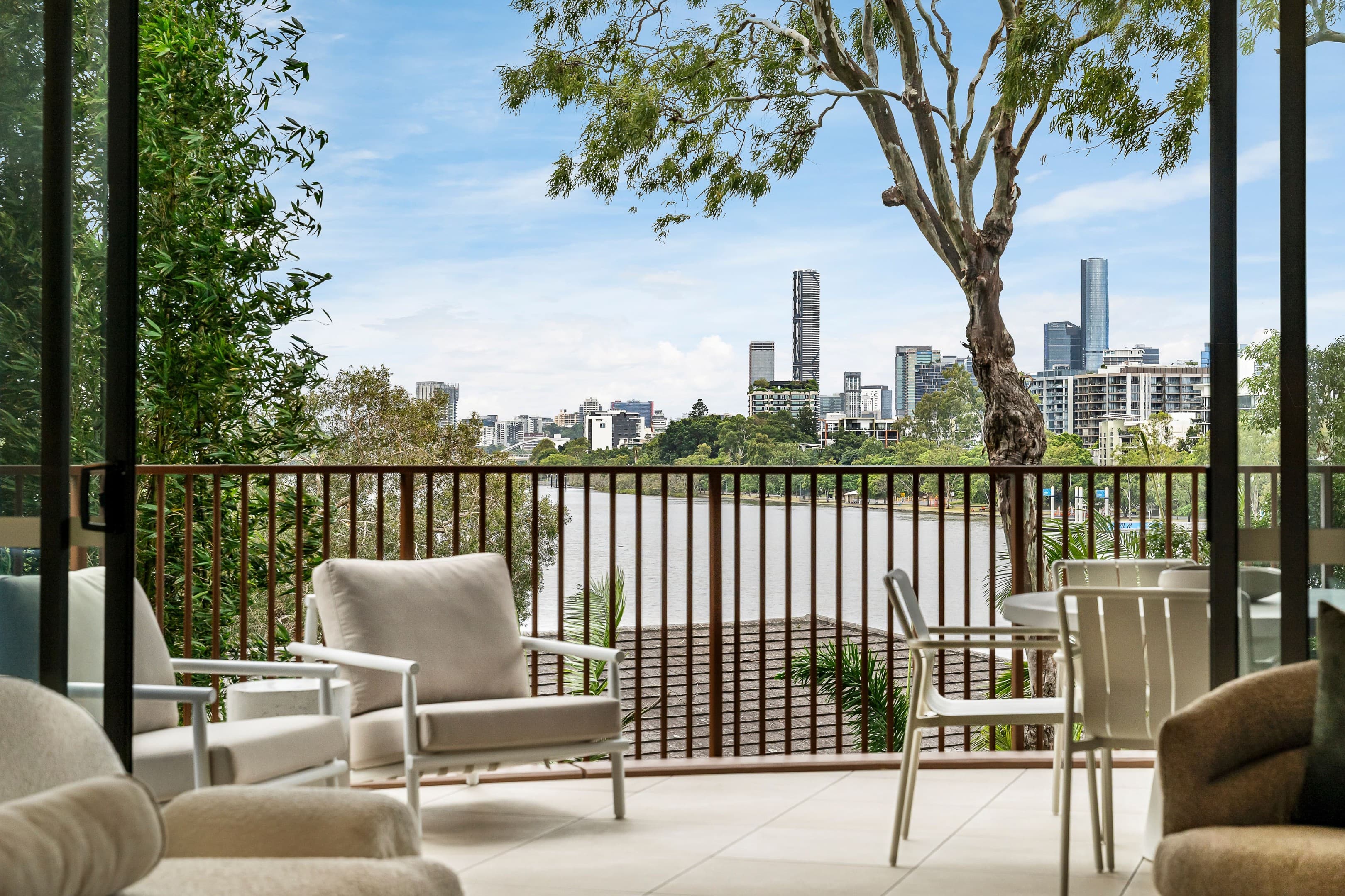 10203/600 Coronation Drive, Toowong - Image 1