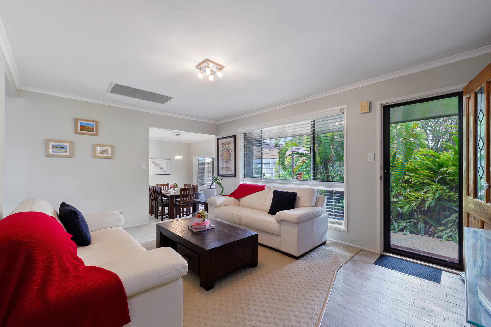 2 Kaniva Street, Rochedale South, Rochedale South — photo 1 of 5