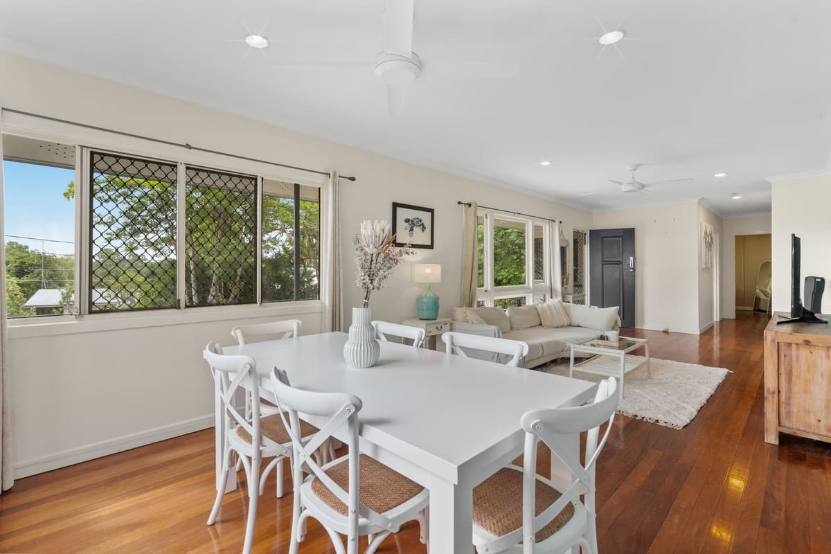 7 Parnoo Street, Mitchelton, Mitchelton — photo 1 of 5
