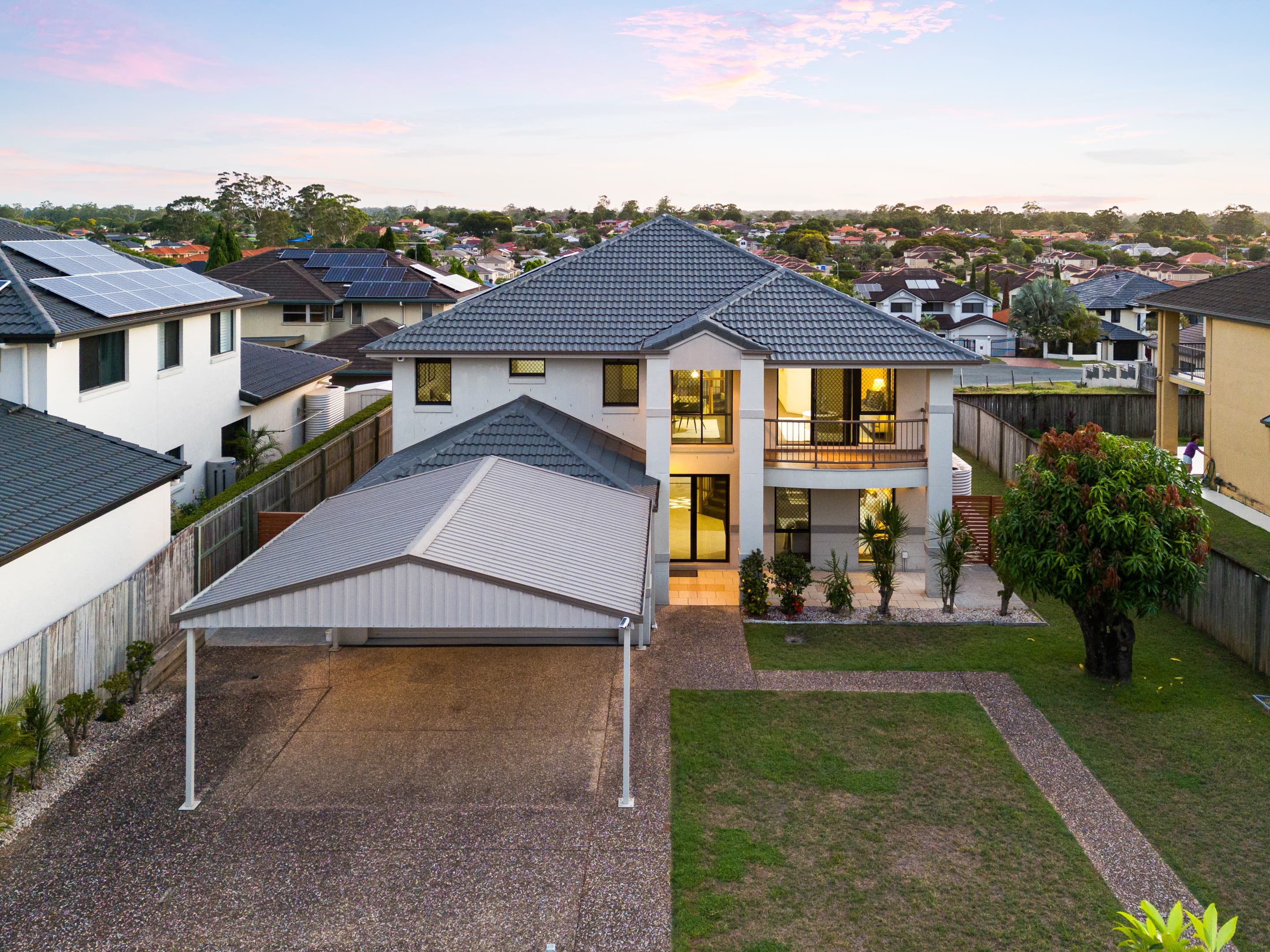26 Azzure Street, Eight Mile Plains, Eight Mile Plains — photo 1 of 5
