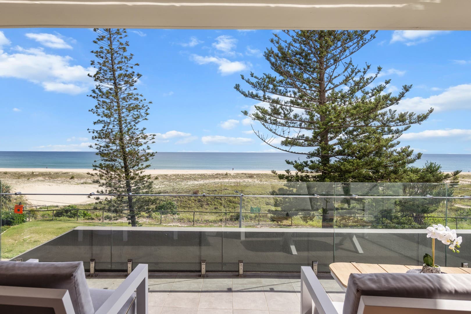 5/102 Pacific Parade, Bilinga - Image 1