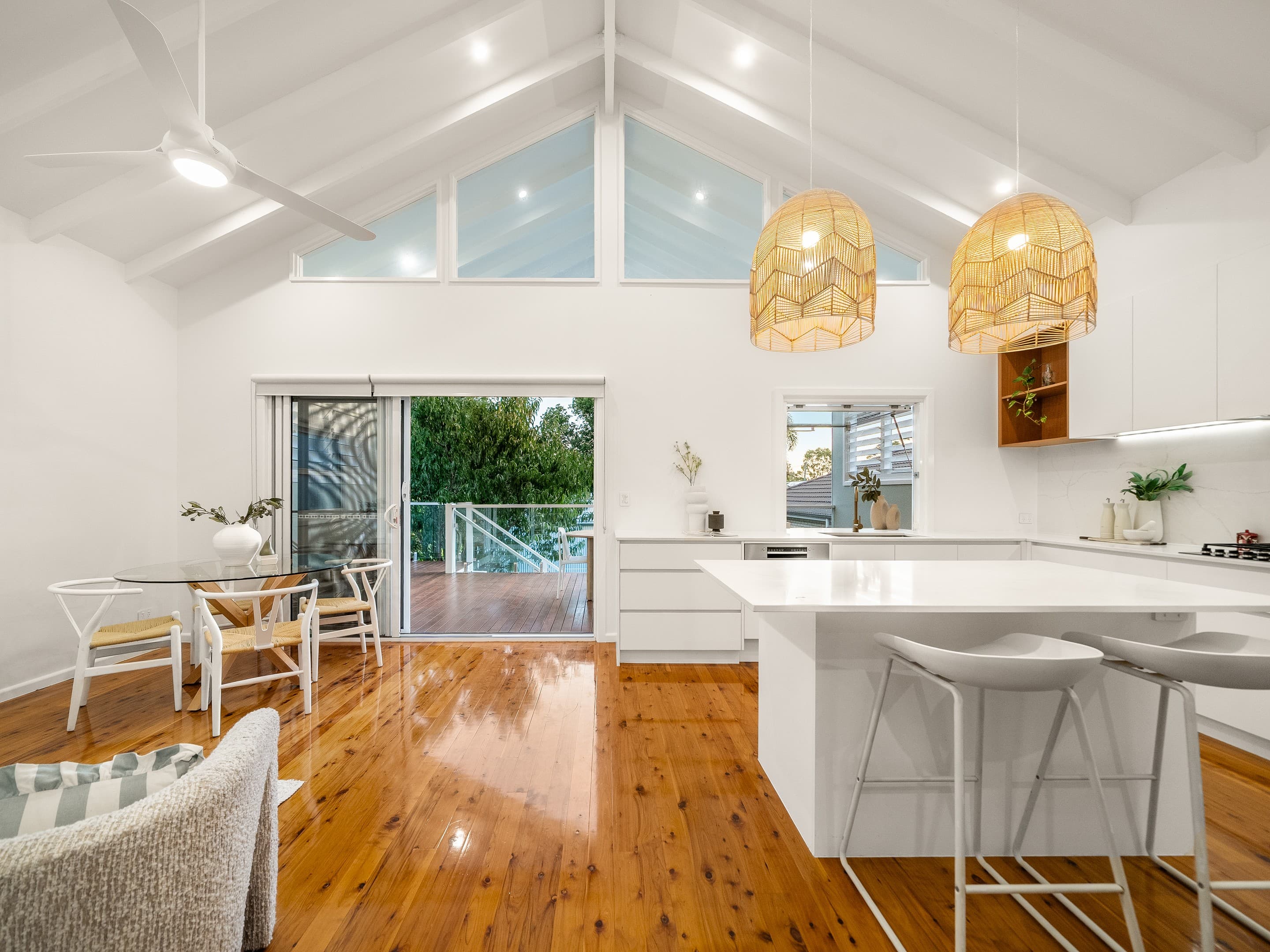 14 Connaught Street, Sandgate, Sandgate — photo 1 of 5