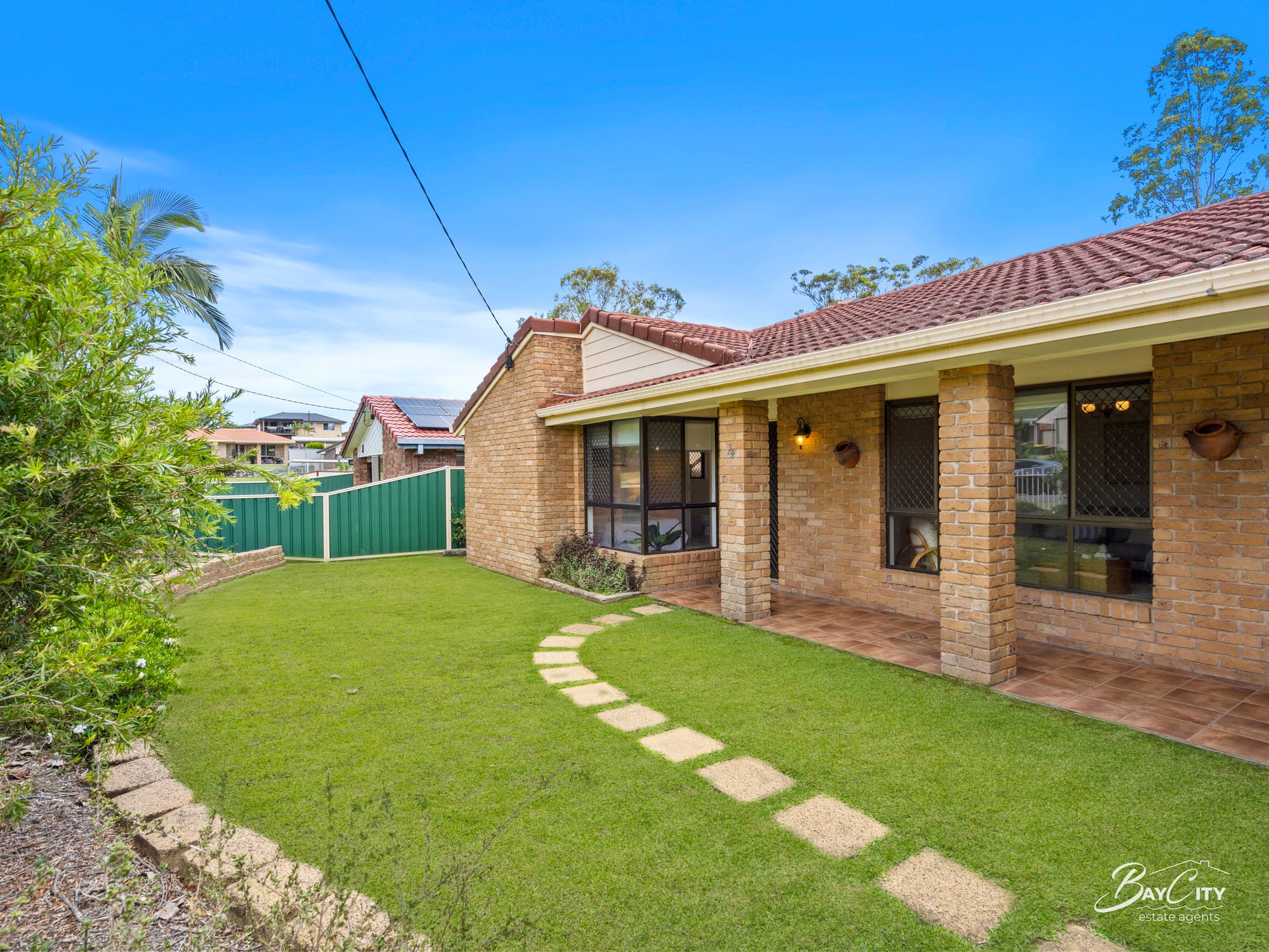4 Maclean Court, Alexandra Hills, Alexandra Hills — photo 1 of 5