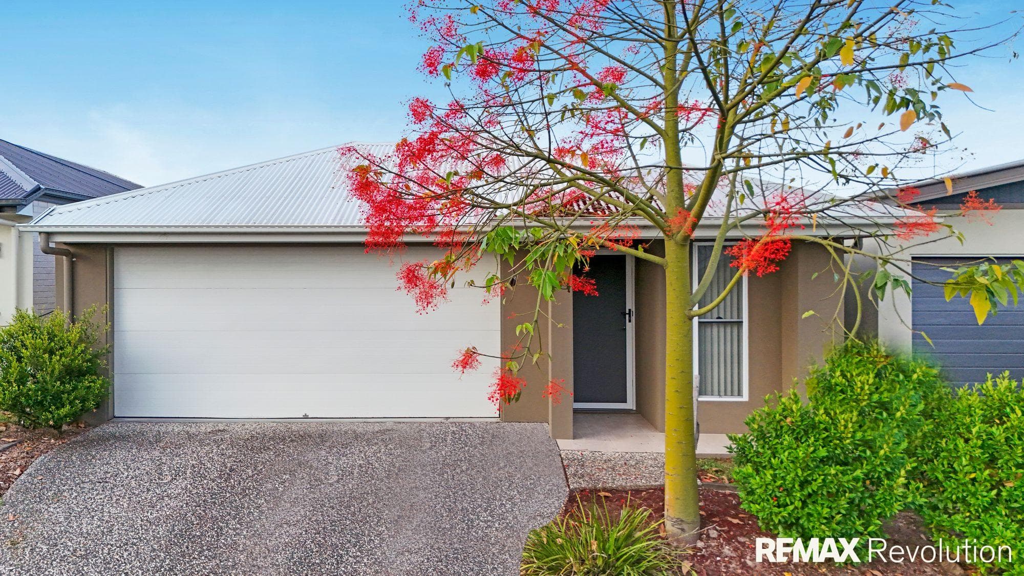 22 Almandin Street, Logan Reserve, Logan Reserve — photo 1 of 10