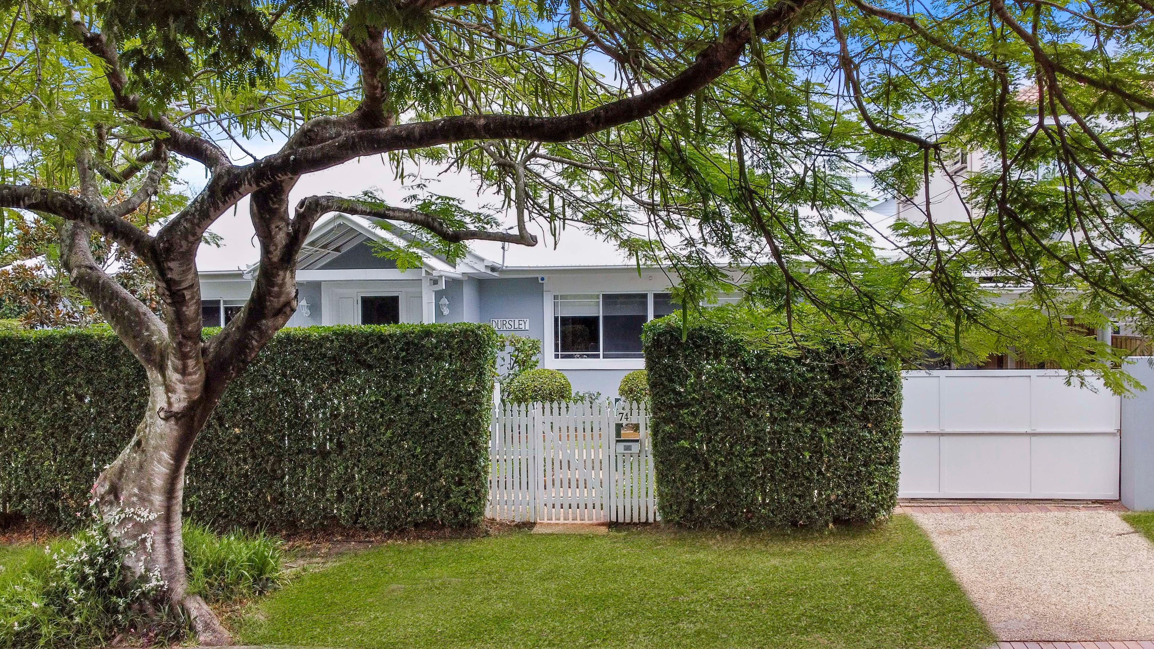74 Pring Street, Hendra, Hendra — photo 1 of 5