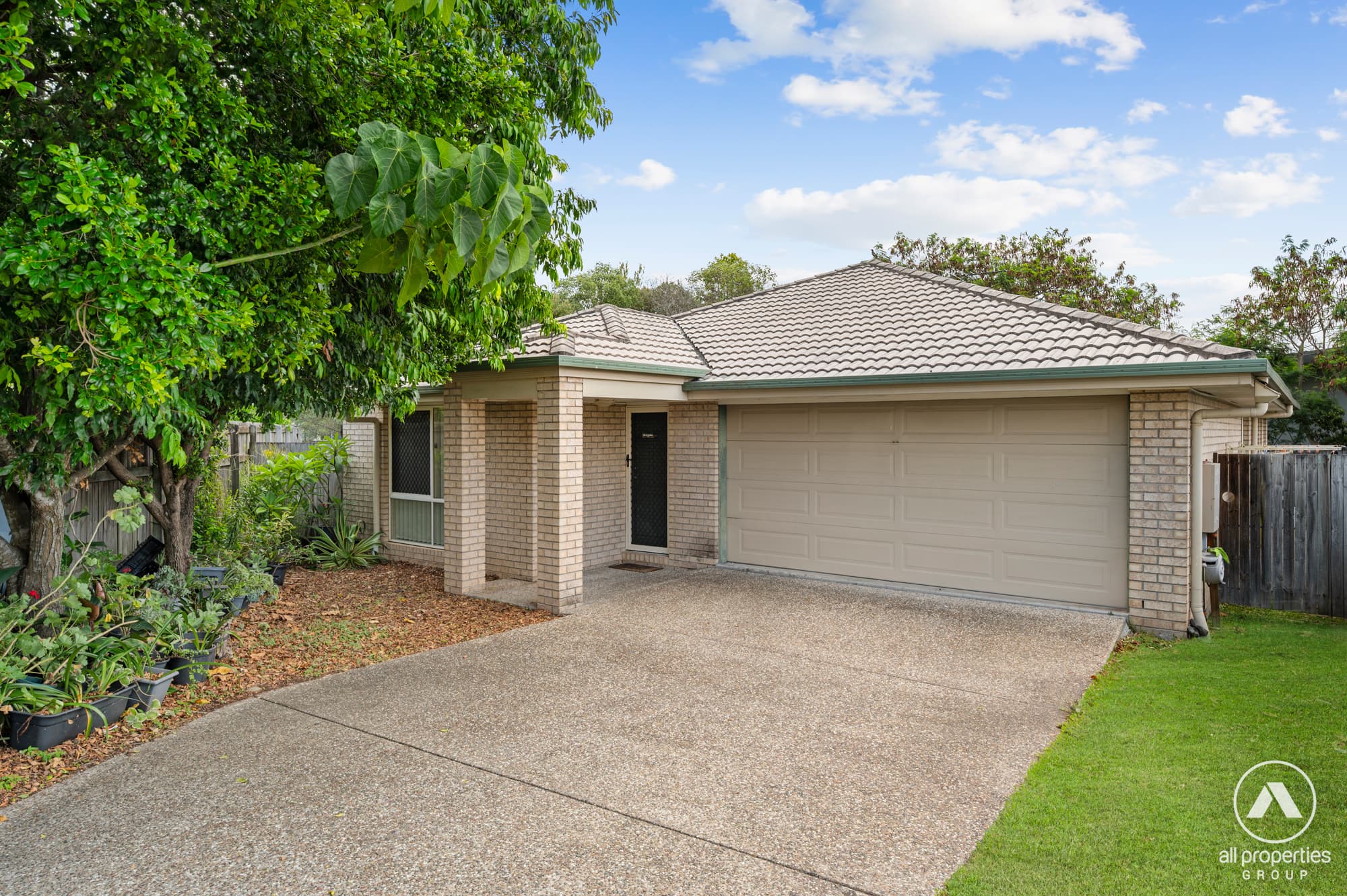 12 Kolora Street, Marsden, Marsden — photo 1 of 5