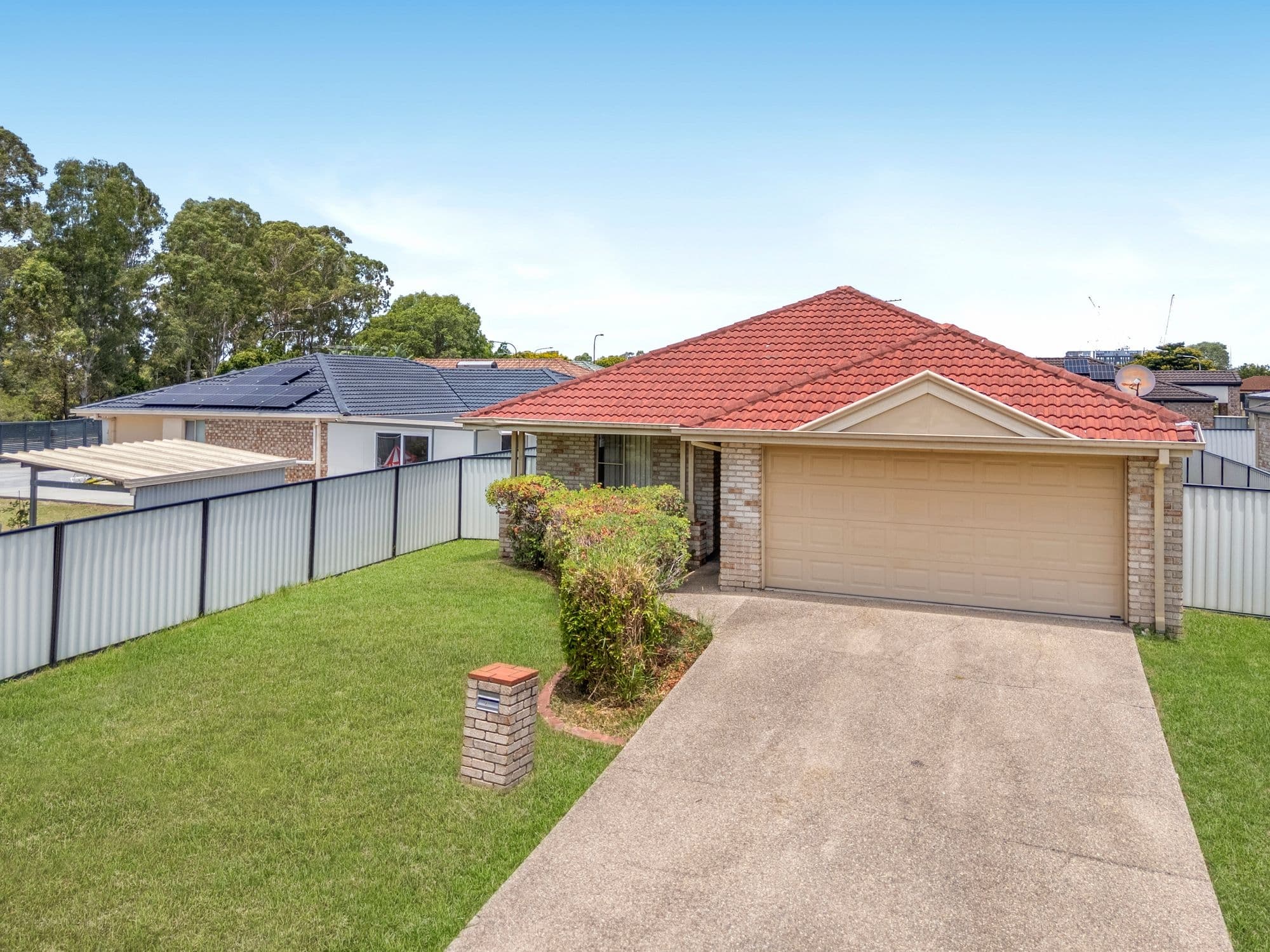 40 Meadowbrook Drive, Meadowbrook, Meadowbrook — photo 1 of 5