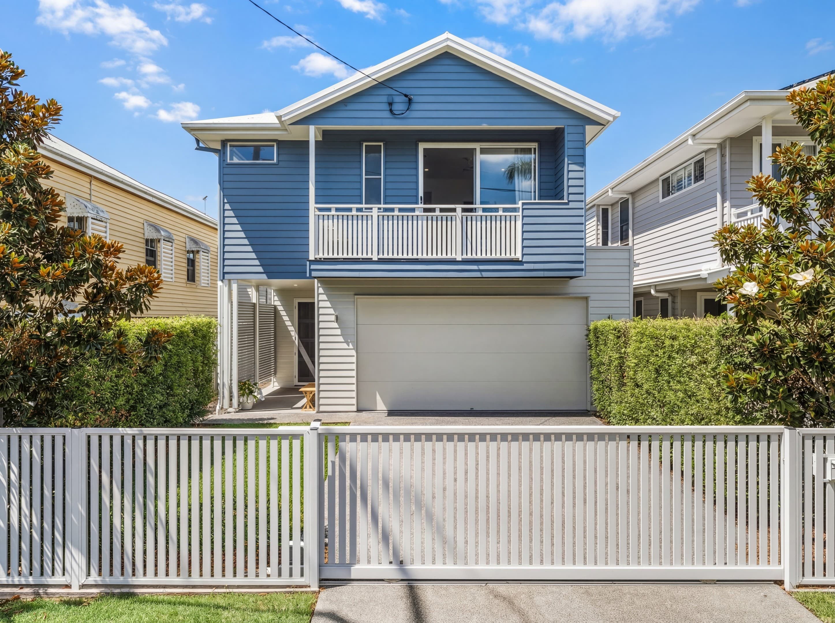 47 Clewley Street, Corinda, Corinda — photo 1 of 5