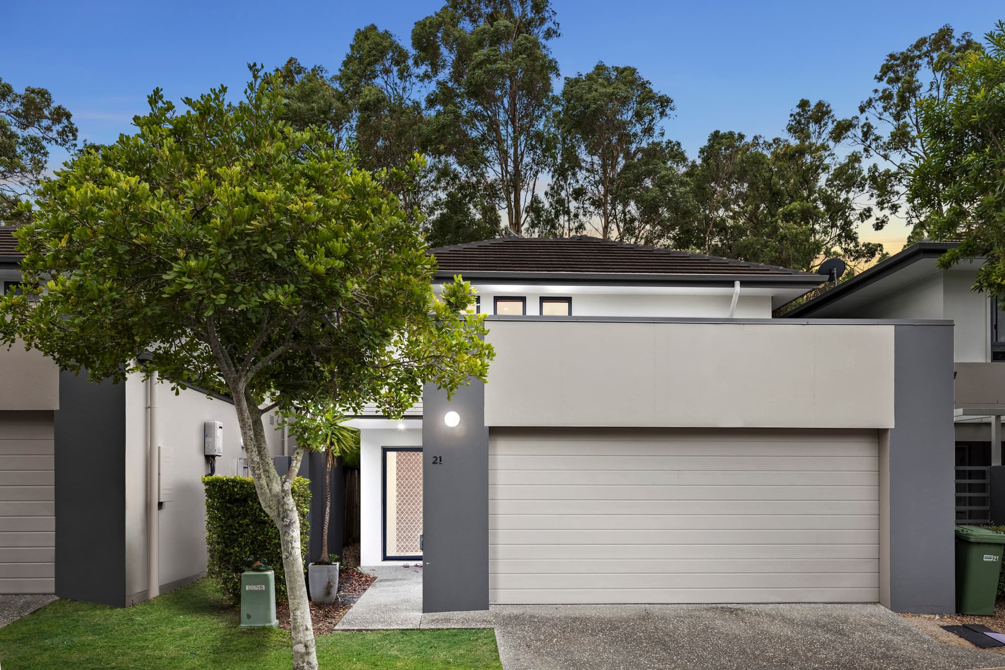 21/2 Jefferson Court, Upper Coomera, UPPER COOMERA — photo 1 of 5