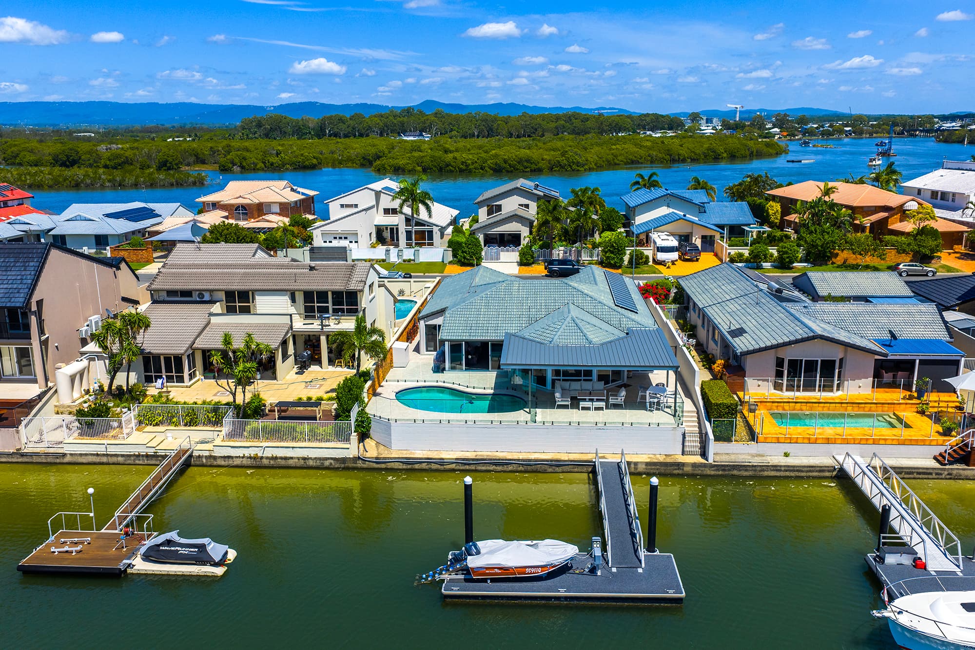 77 Tradewinds Avenue, Paradise Point, Paradise Point — photo 1 of 5