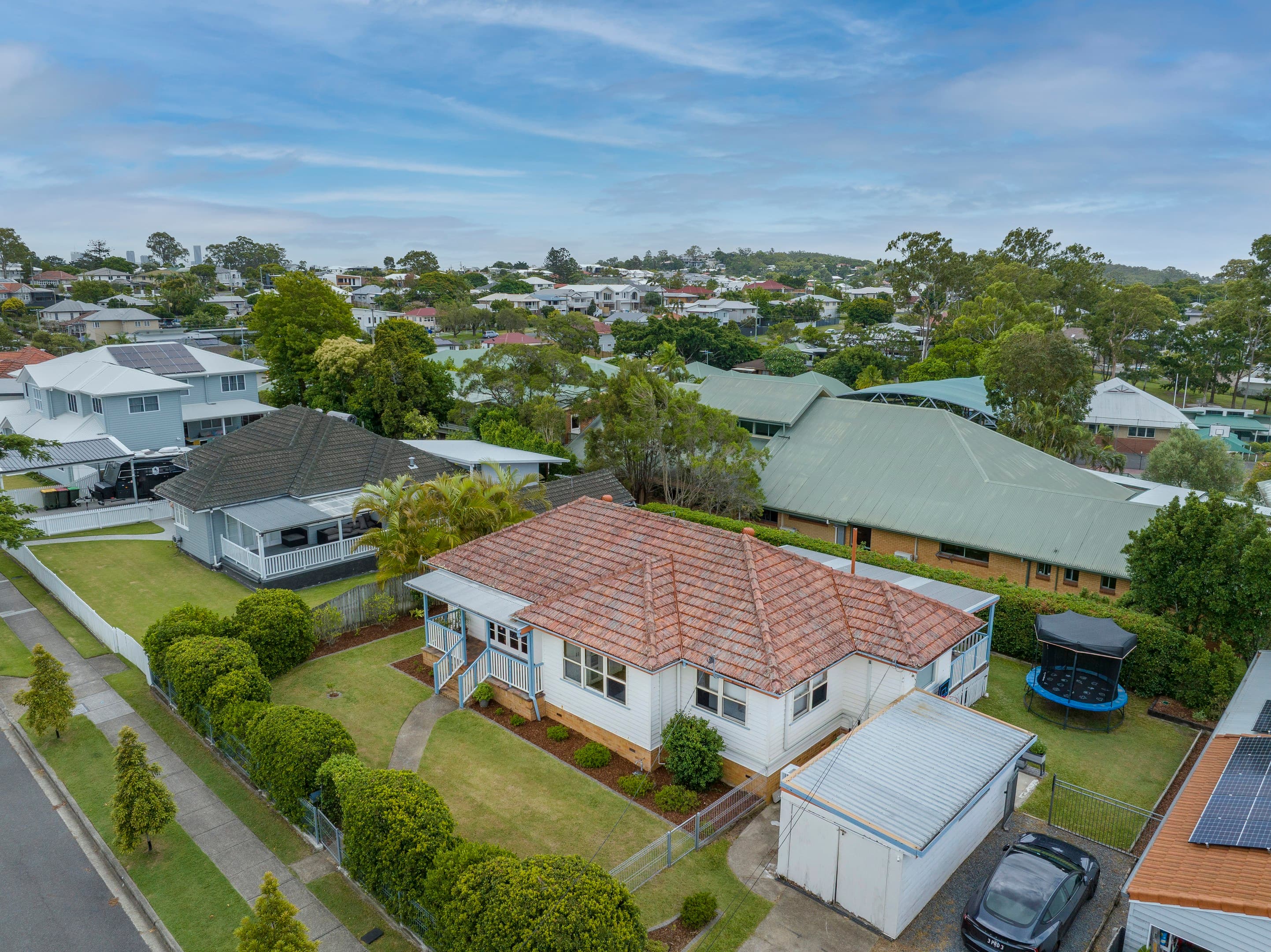 19 McEwan Street, Carina, Carina — photo 1 of 5
