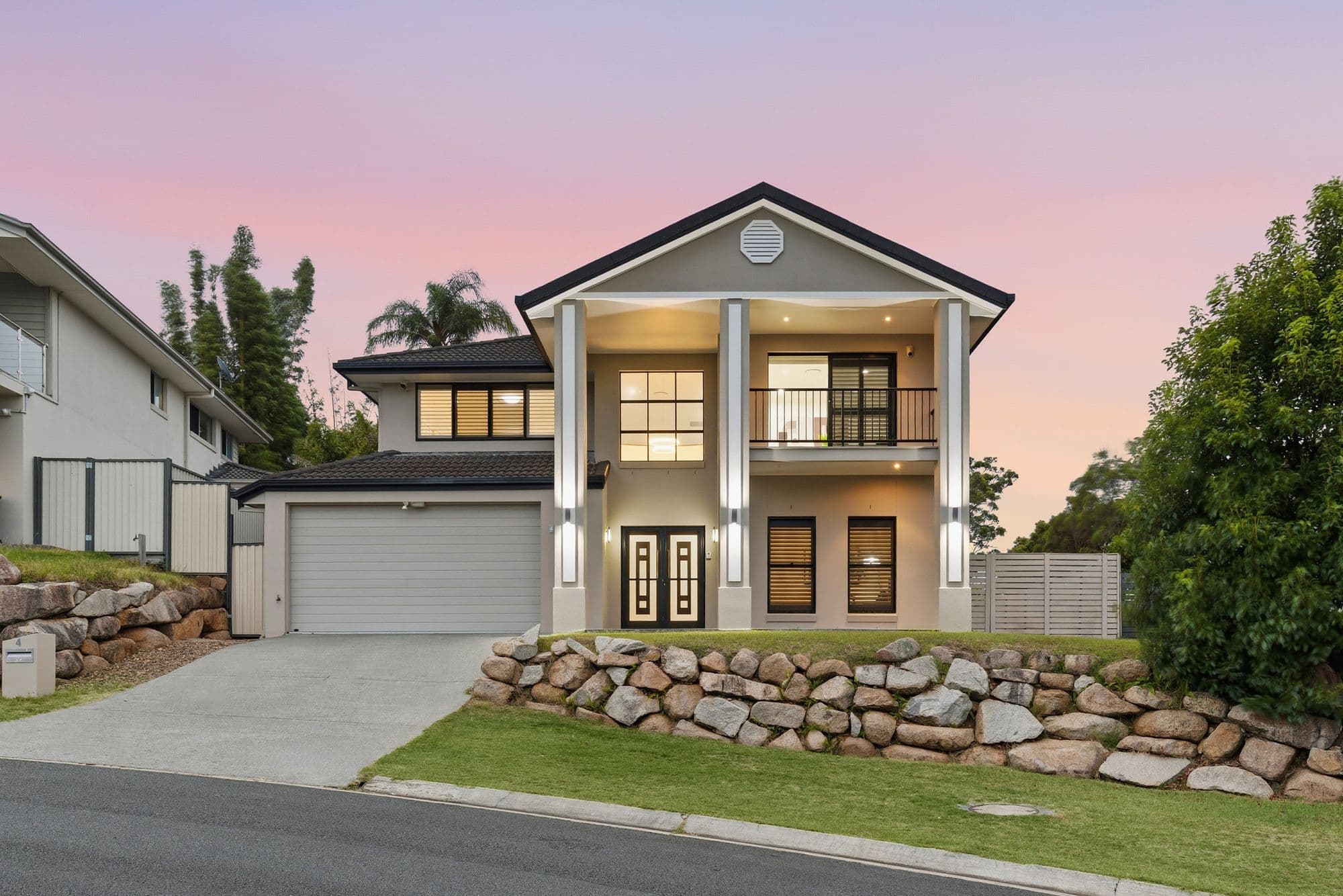 4 Leonardo Close, Eight Mile Plains, Eight Mile Plains — photo 1 of 5