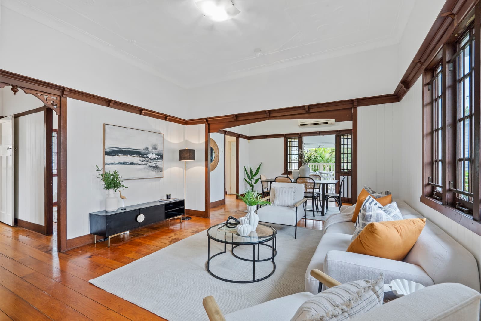 154 Ekibin Road East, Tarragindi, Tarragindi — photo 1 of 5