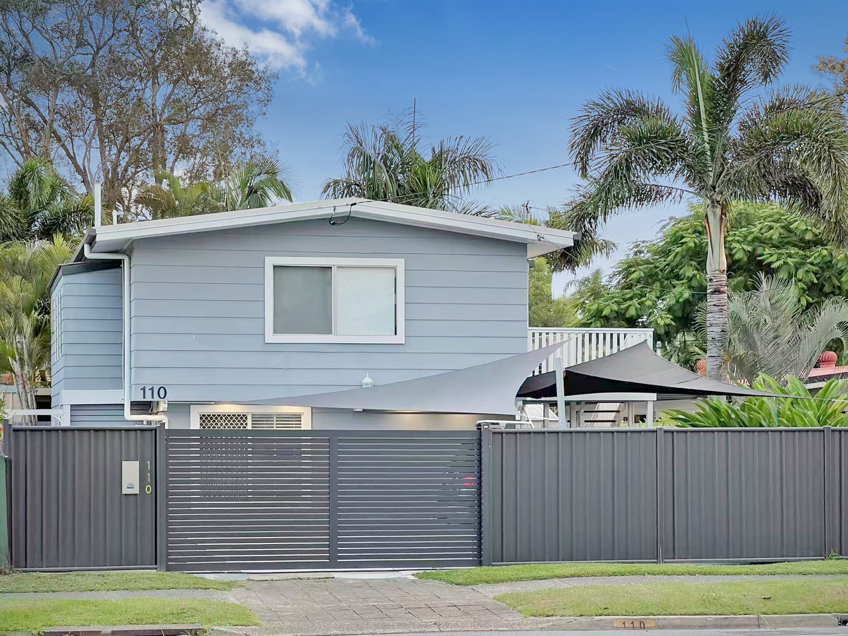 110 Hansford Road, Coombabah, Coombabah — photo 1 of 5