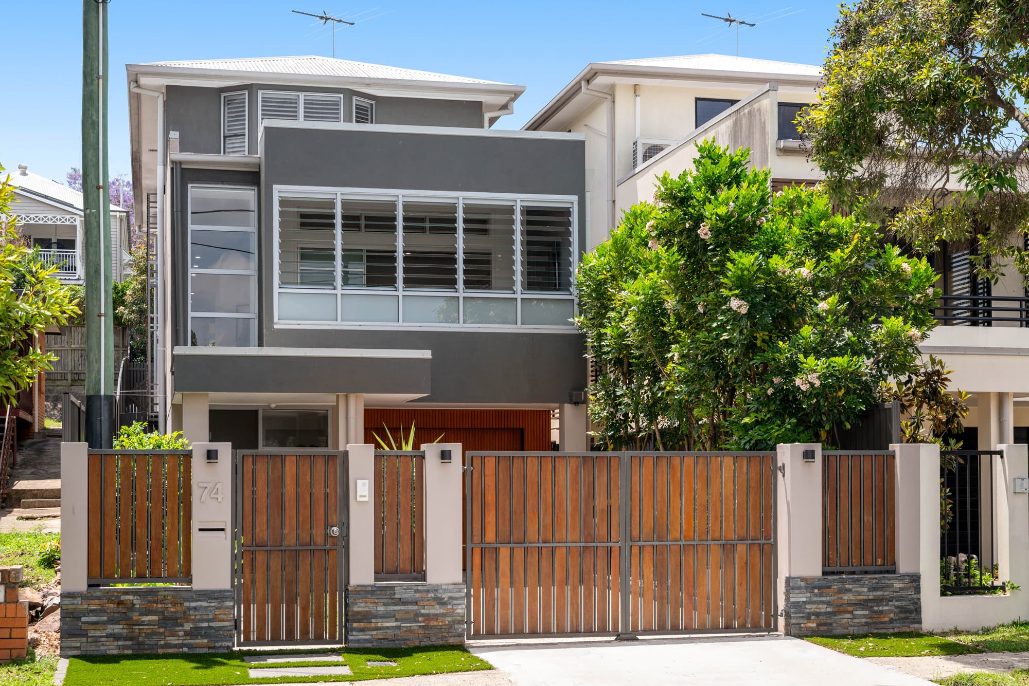 74 Reeve Street, Clayfield, Clayfield — photo 1 of 5