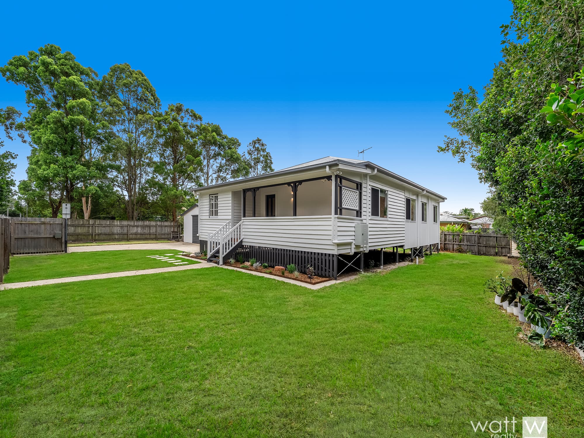 107 Newman Road, Wavell Heights — photo 1 of 5