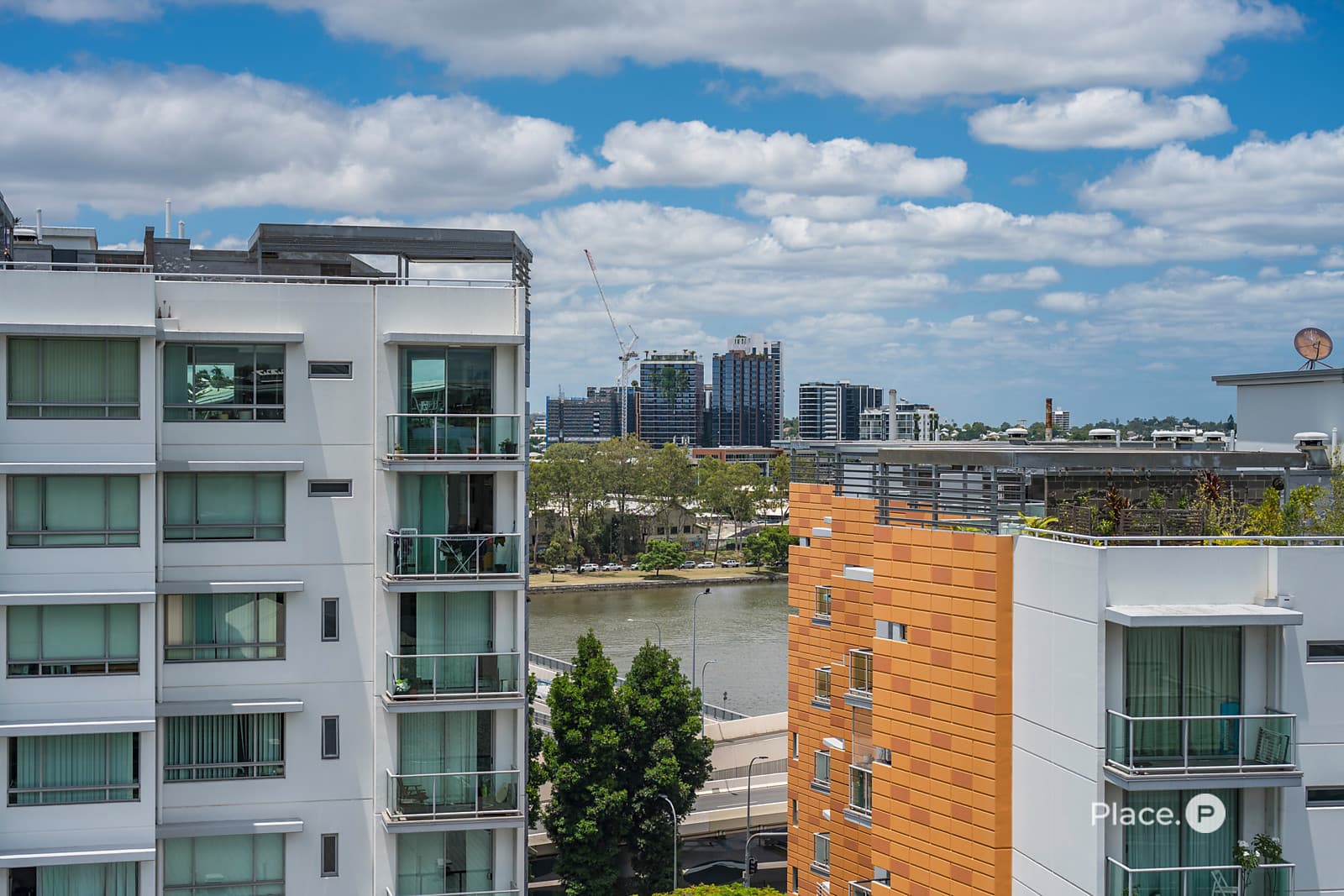 901/111 Quay Street, Brisbane City - Image 1