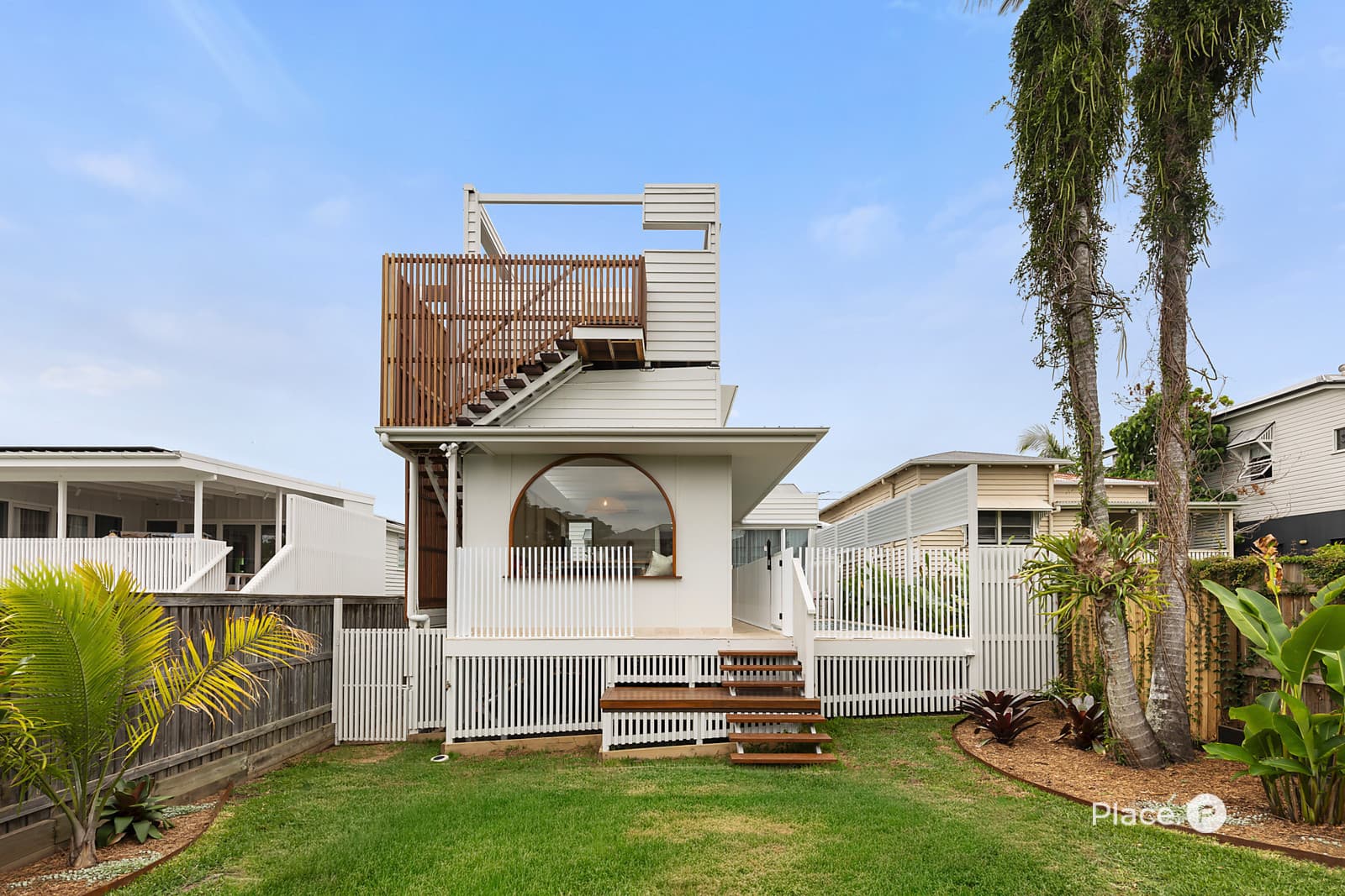 146 Khartoum Street, Gordon Park — photo 1 of 5
