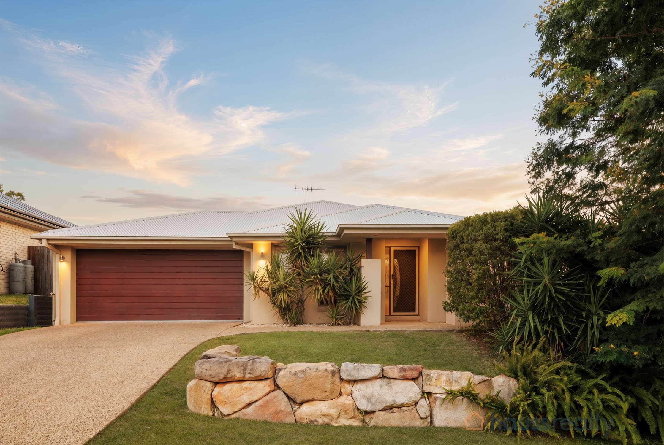 13 Sandi Street, Oxley - Image 1