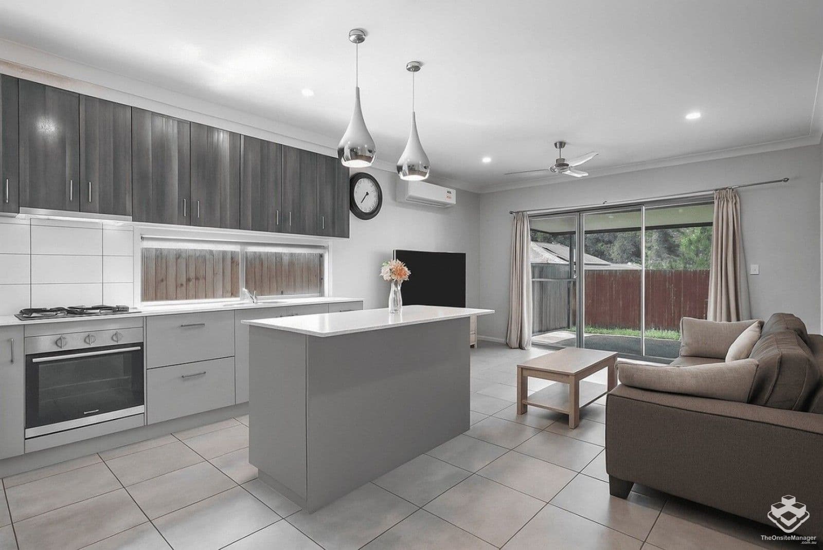 6 Wisteria Street, Ellen Grove — photo 1 of 5