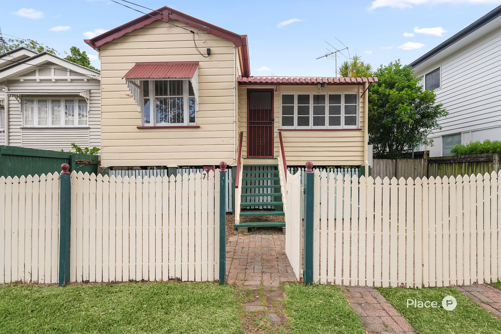 7 Riddings Street, Coorparoo, Coorparoo — photo 1 of 5