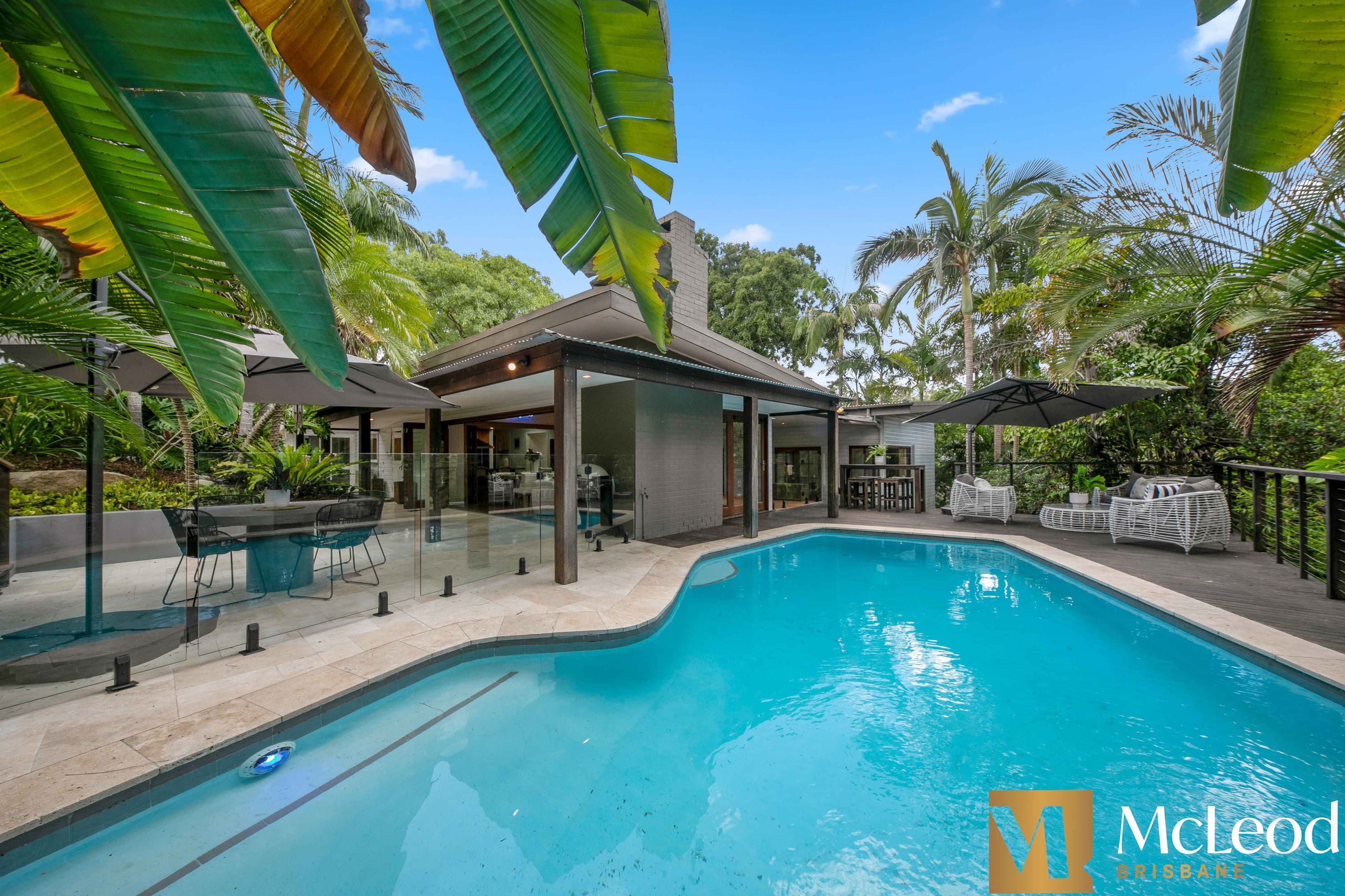 1B Bina Street, Chapel Hill - Image 1