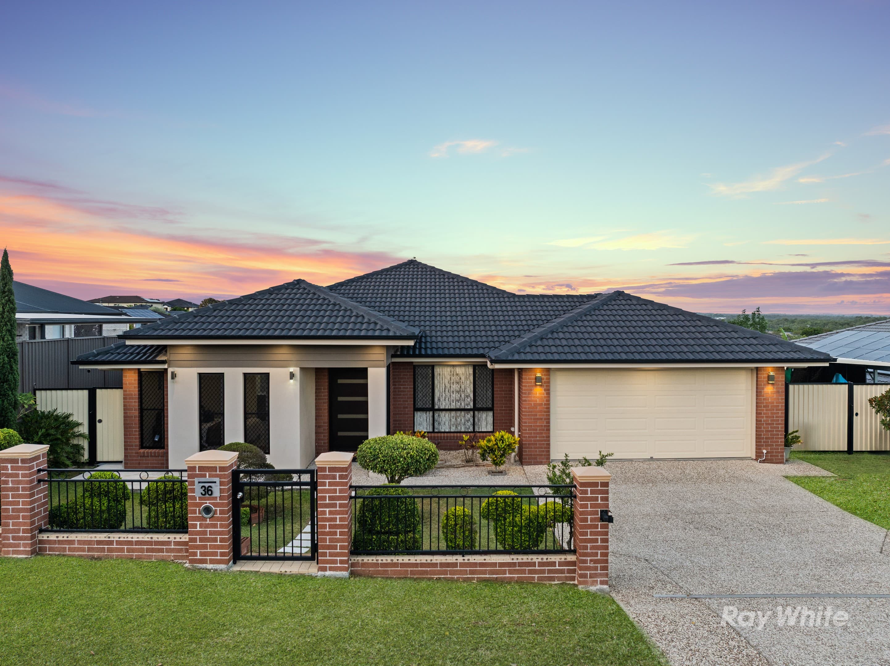 36 Marcus Drive, Regents Park, Regents Park — photo 1 of 5