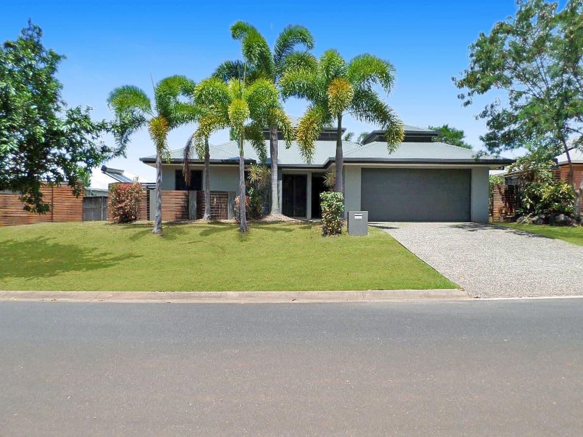 Redlynch — photo 1 of 5