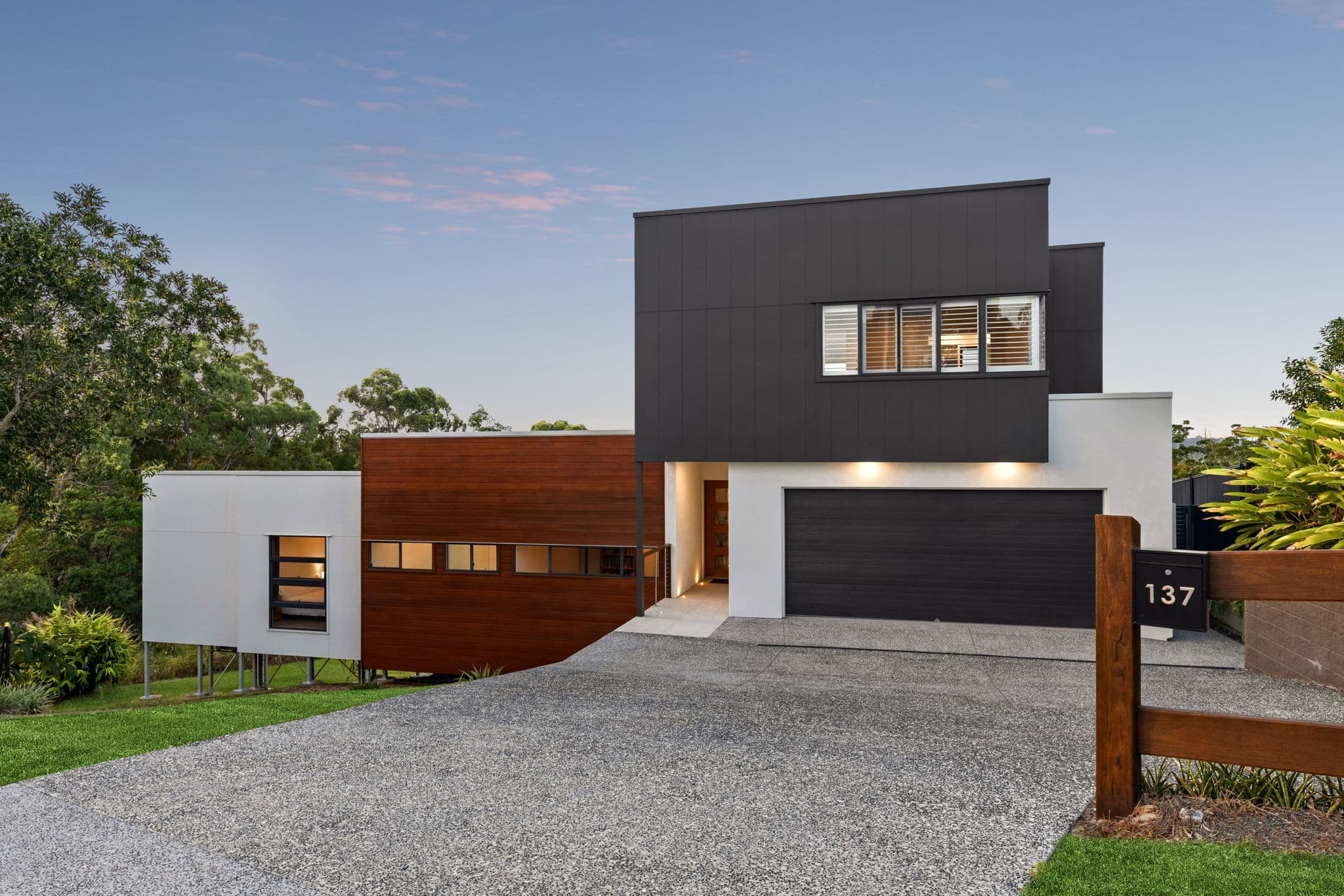 137 Palmview Forest Drive, Palmview - Image 1