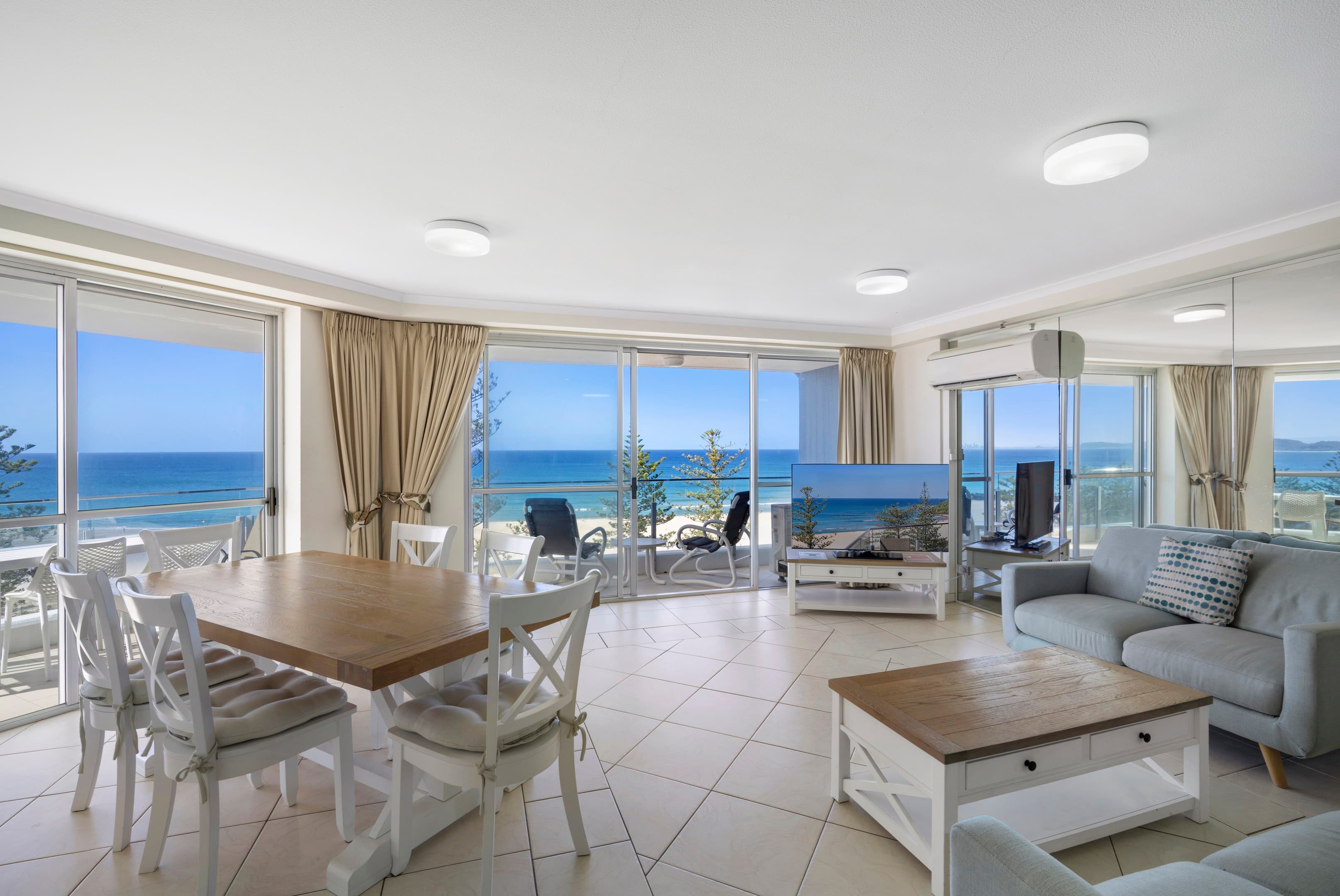 26/70-80 Marine Parade, Coolangatta, Coolangatta — photo 1 of 5