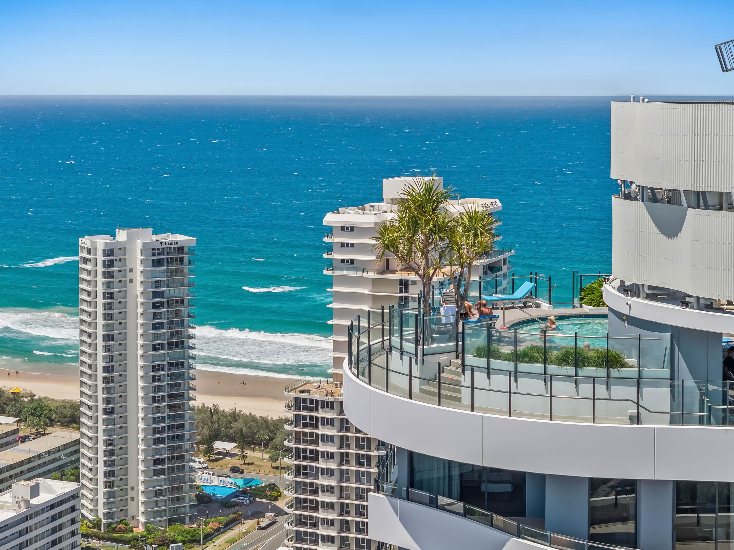 604/89 Surf Parade, Broadbeach, Broadbeach — photo 1 of 5