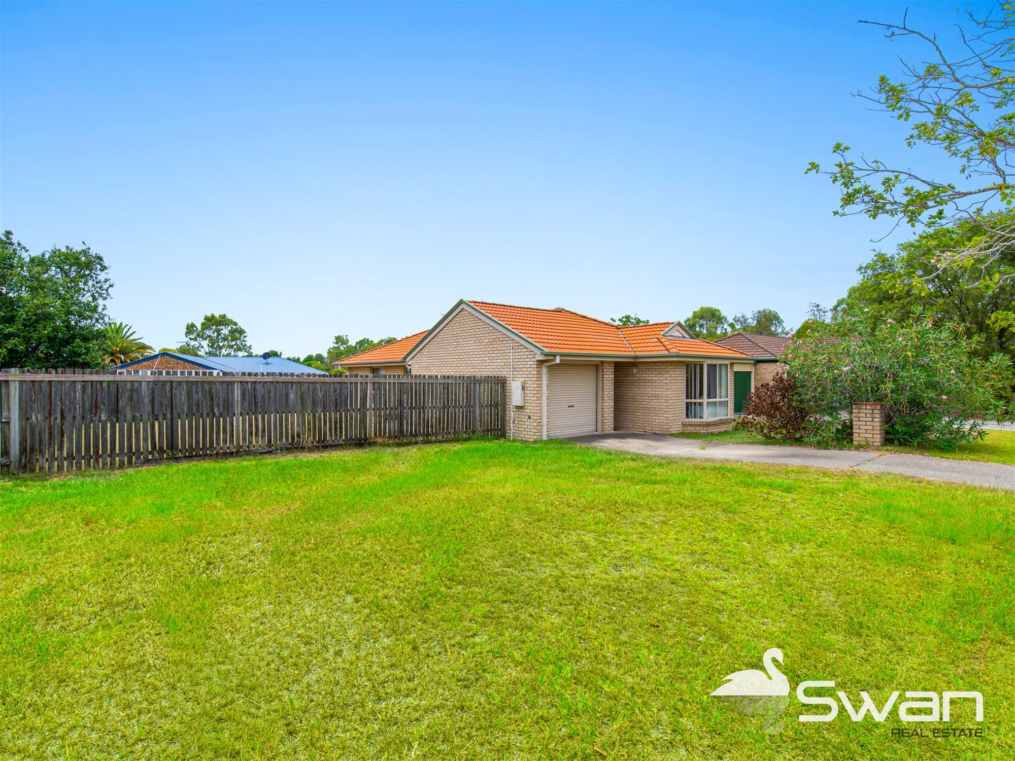 36 Brooke Street, Crestmead, Crestmead — photo 1 of 5