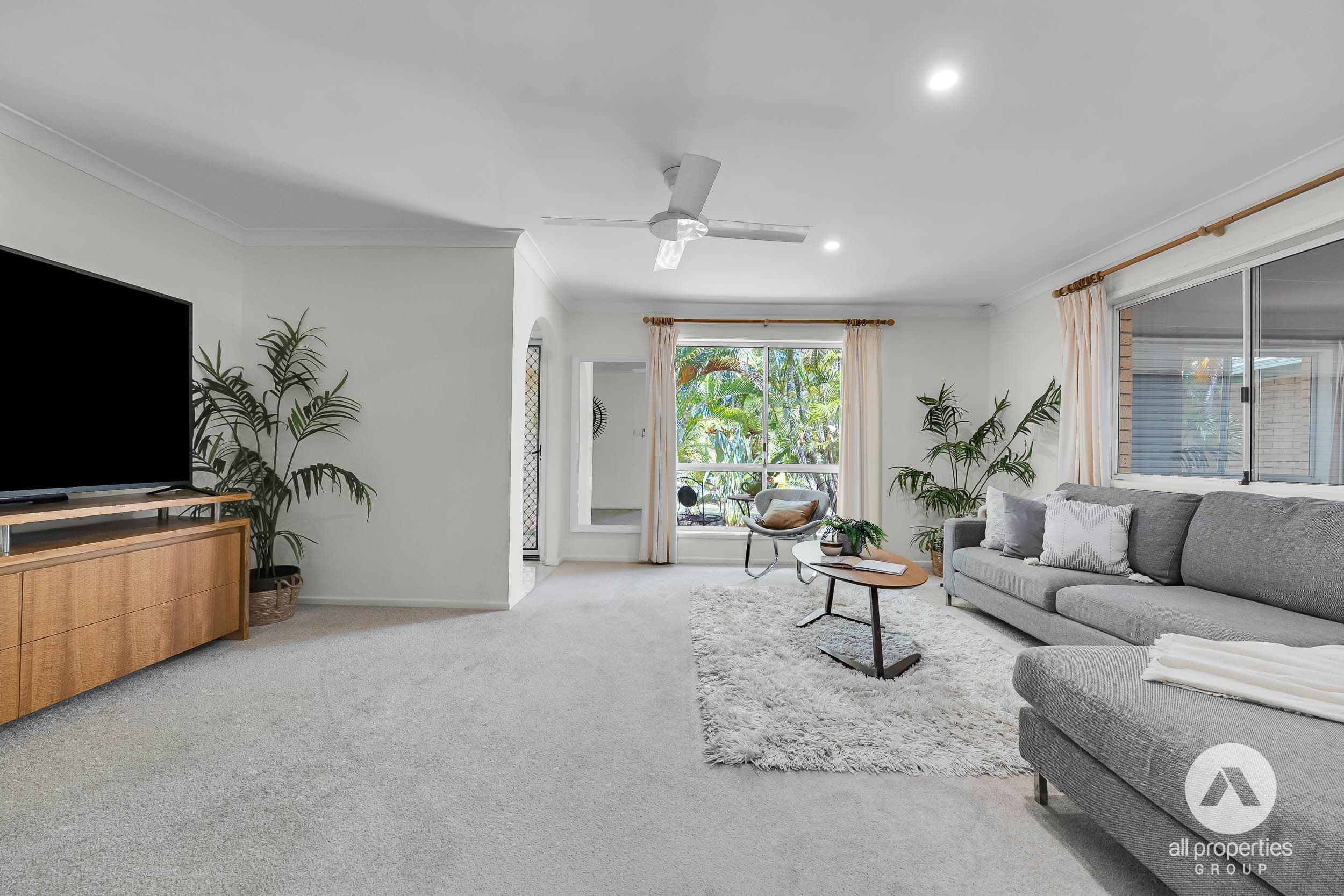 4 Haymer Court, Meadowbrook, Meadowbrook — photo 1 of 5
