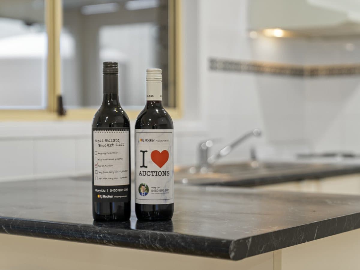 30 Bushland Drive, Regents Park - Image 1